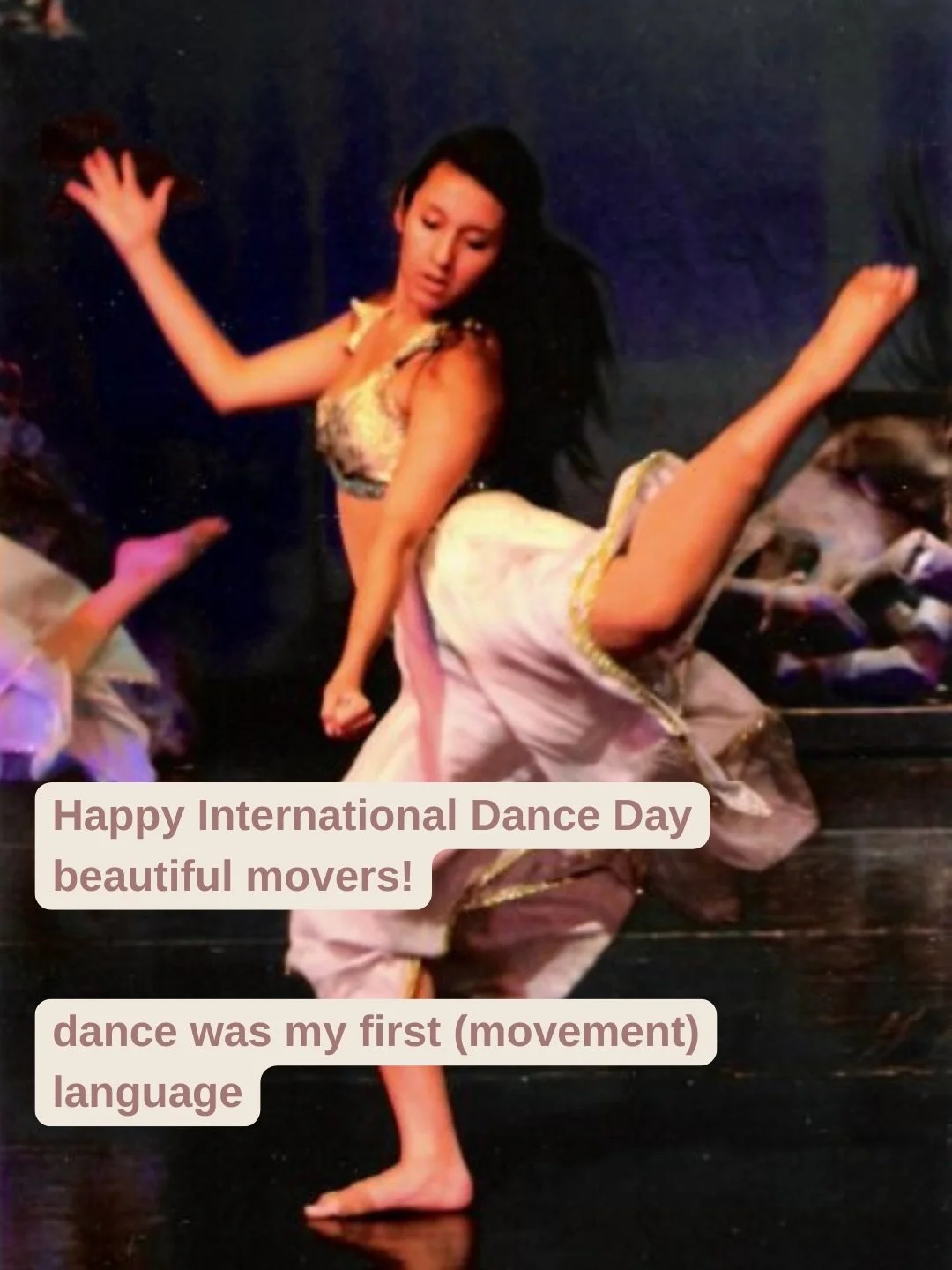 Happy International Dance Day, beautiful movers!! 💛