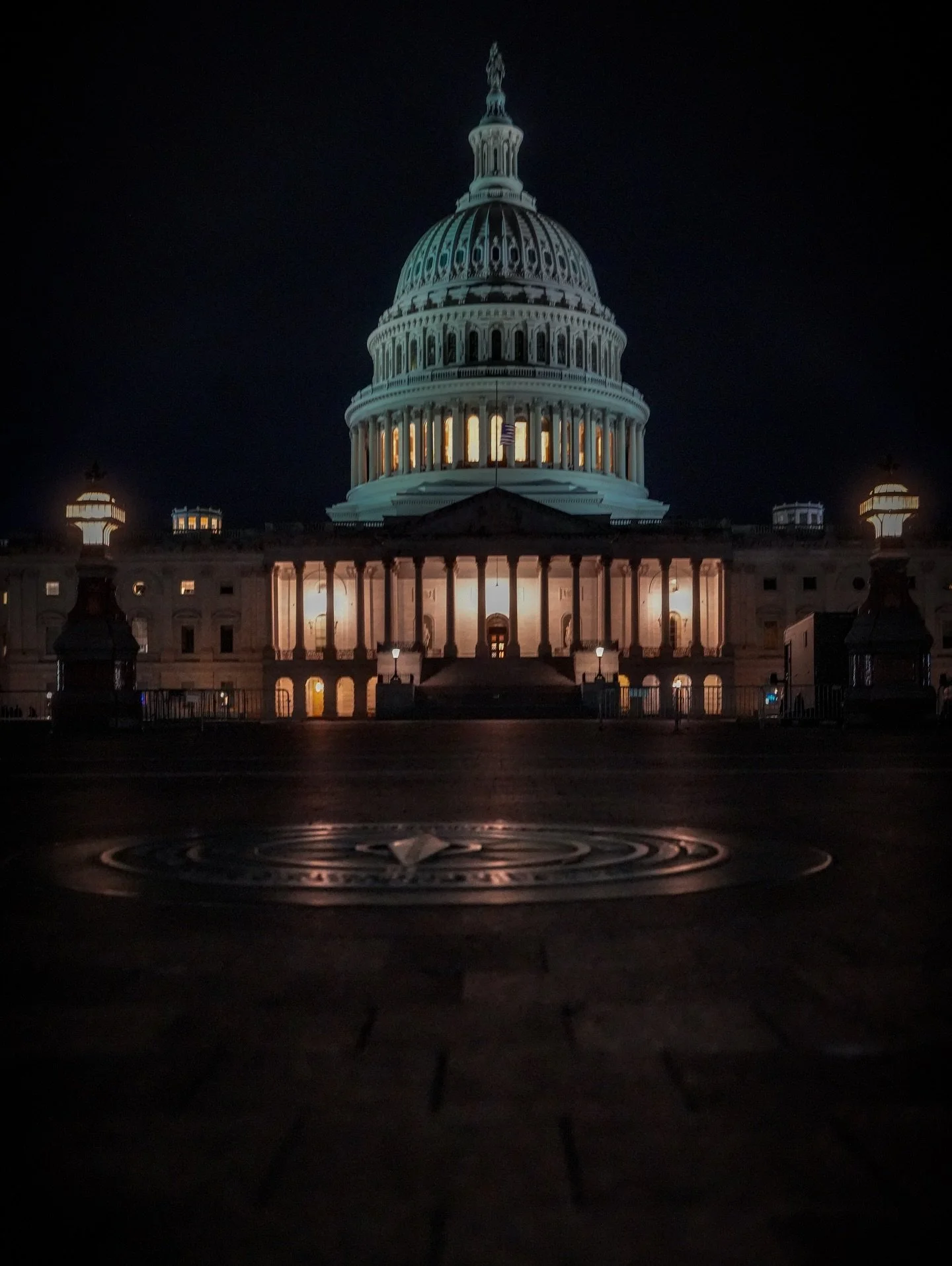 Originally, this was going to have a VERY different caption. Then, things changed. 

Thanks to @k3vin.wayne for the original inspo behind this image. Glad I got to chat with @leslierogoff before I took this as well. She never got to see this image, b