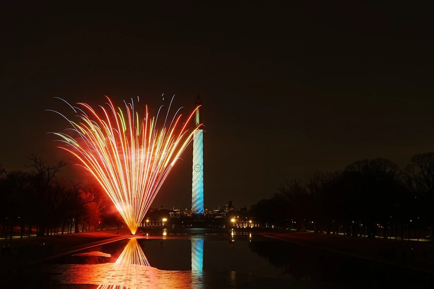 Finally had the chance to take fireworks pictures in DC (and celebrate America's 250th birthday). Got to hang with some good friends as well! 🎆📸

Feat (but not pictured): @k3vin.wayne, @outoftimeproductions, @wanderwithpandalove and @handlebarsdc 
