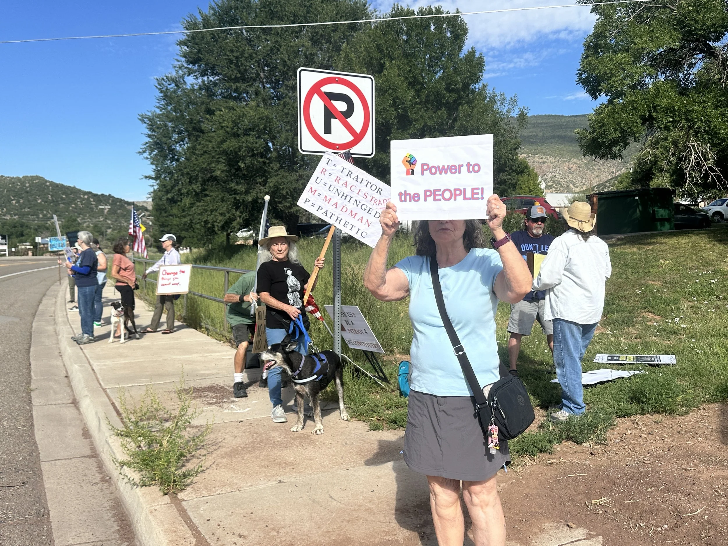 Solidarity Sundays: Standing Strong Together at the East Mountain Library