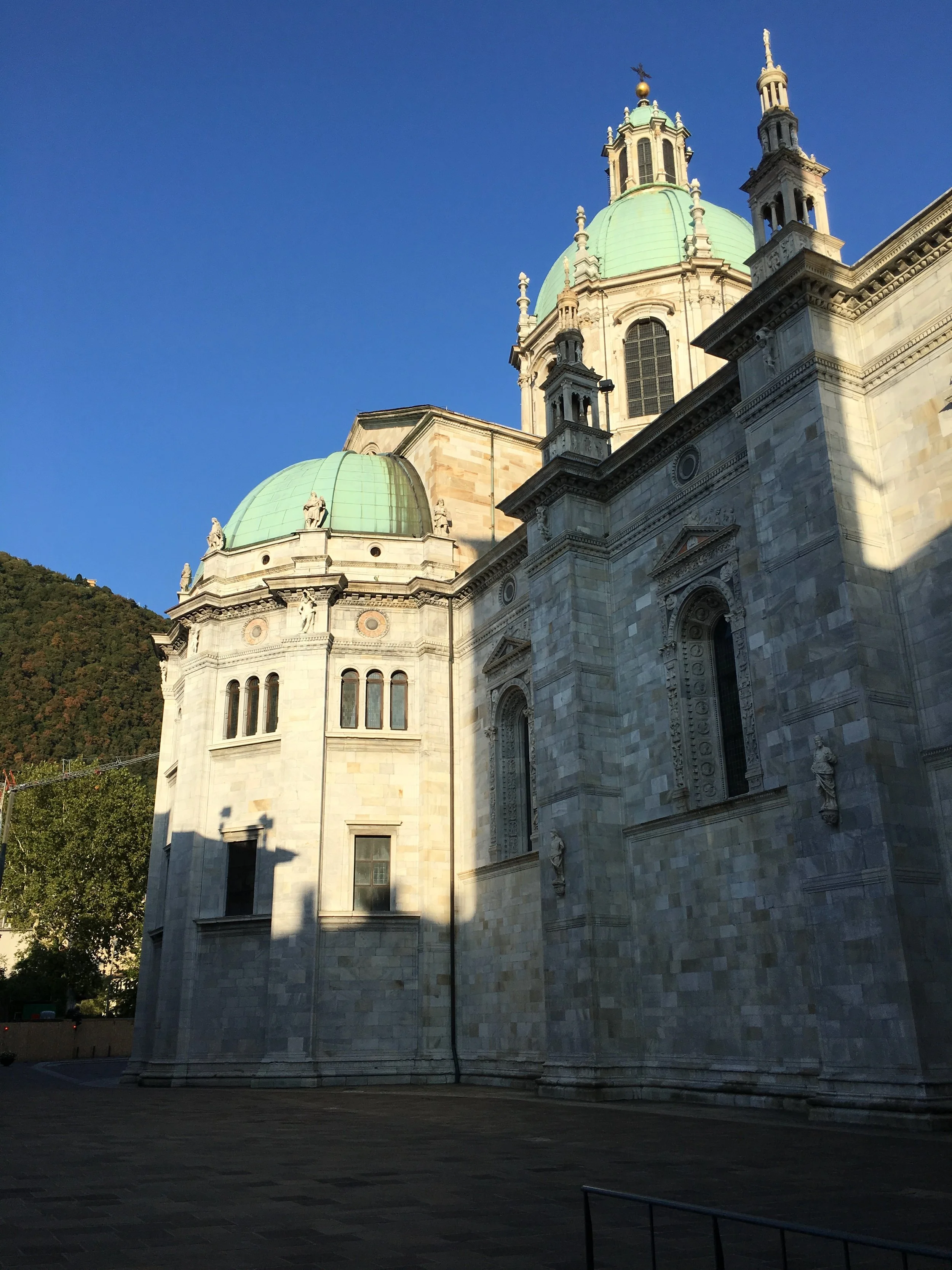 NW side of the cathedral in Como, Italy