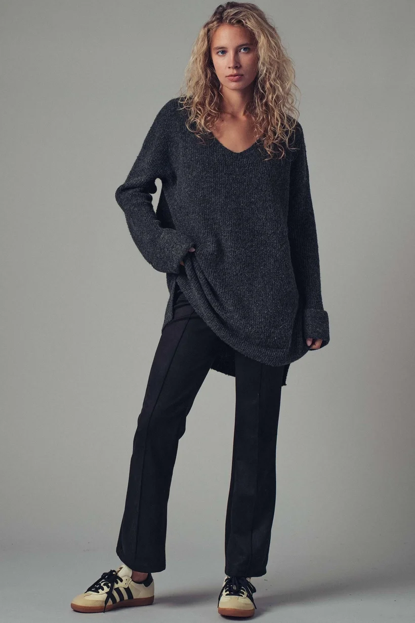 Oversized Knit V-Neck Sweater 3.webp