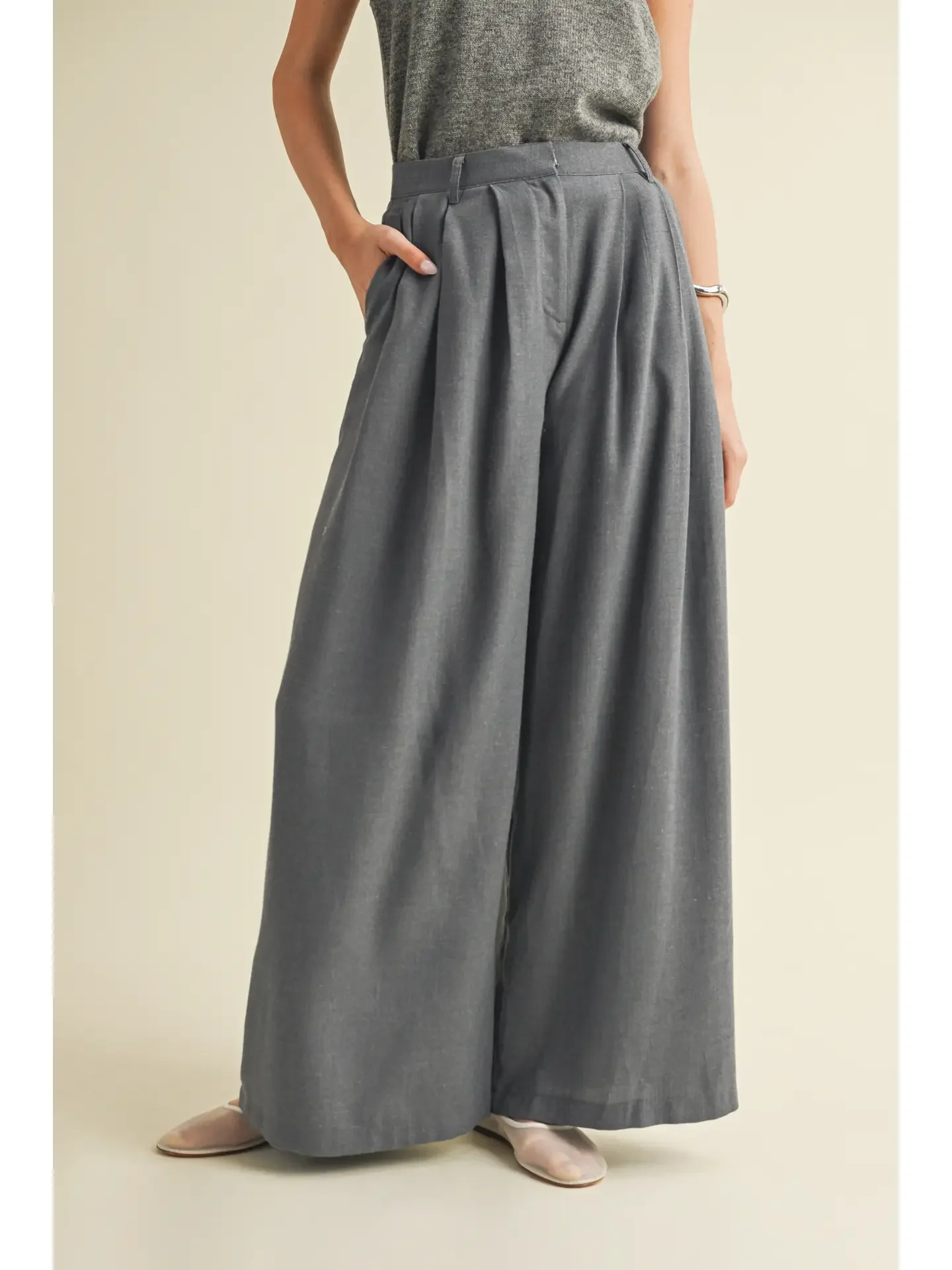 Pintuck Straight Pants