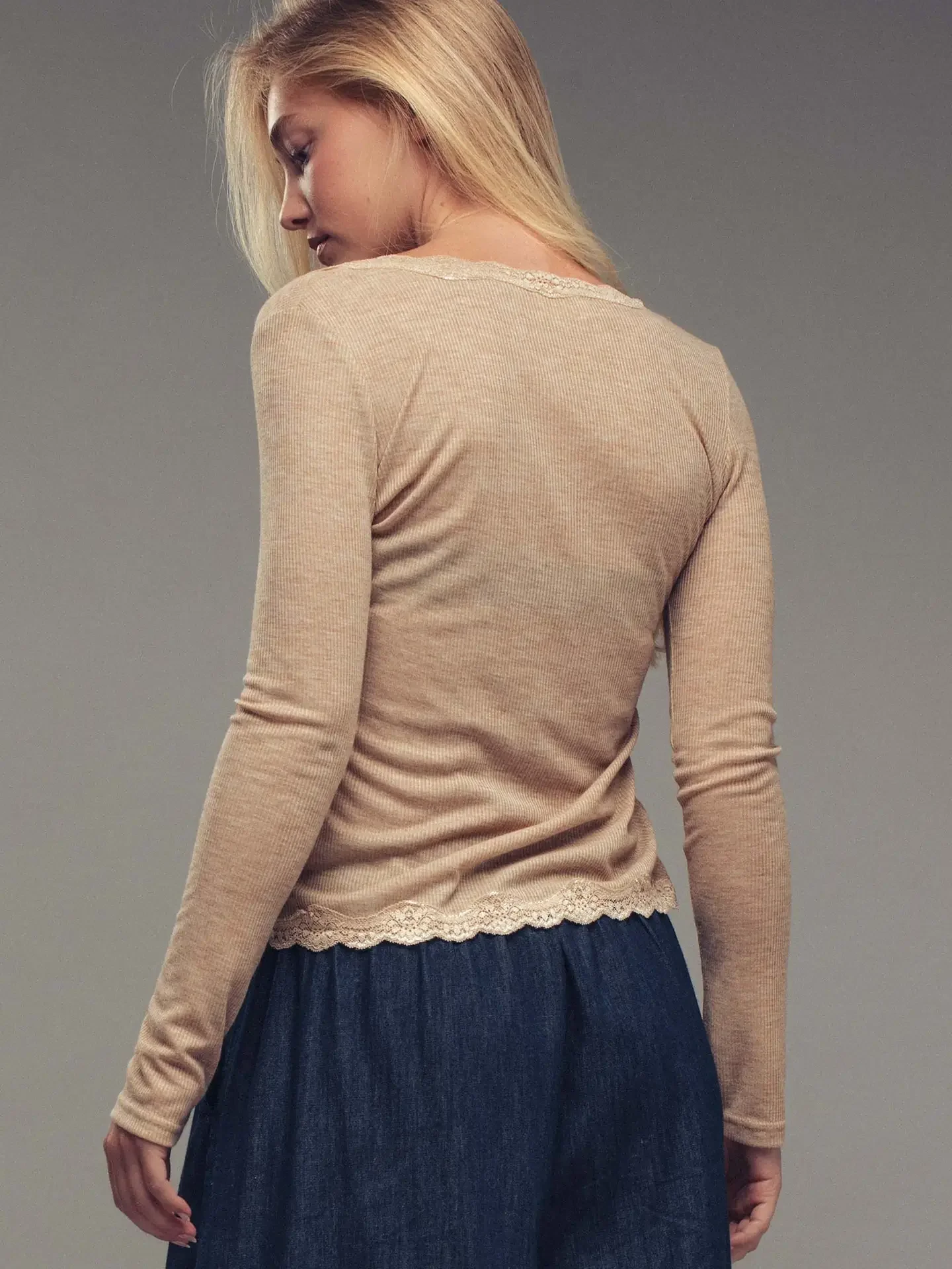 Lace Trim Button-Front Ribbed Knit Top (2).webp