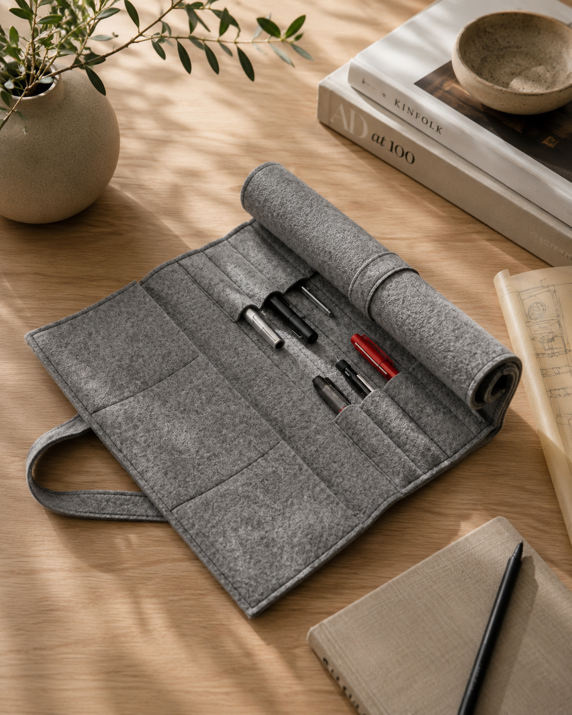 Estuche de fieltro, de Héctor Esrawe