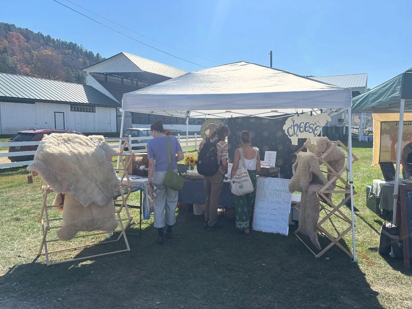 So many sweet visitors this weekend! Thanks to all the sweet pals (new and old) who stopped by to say hello and buy some cheese! We even got a special visit from a monarch! 

If you&rsquo;re looking to grab some more Widdershins (our raclette style c