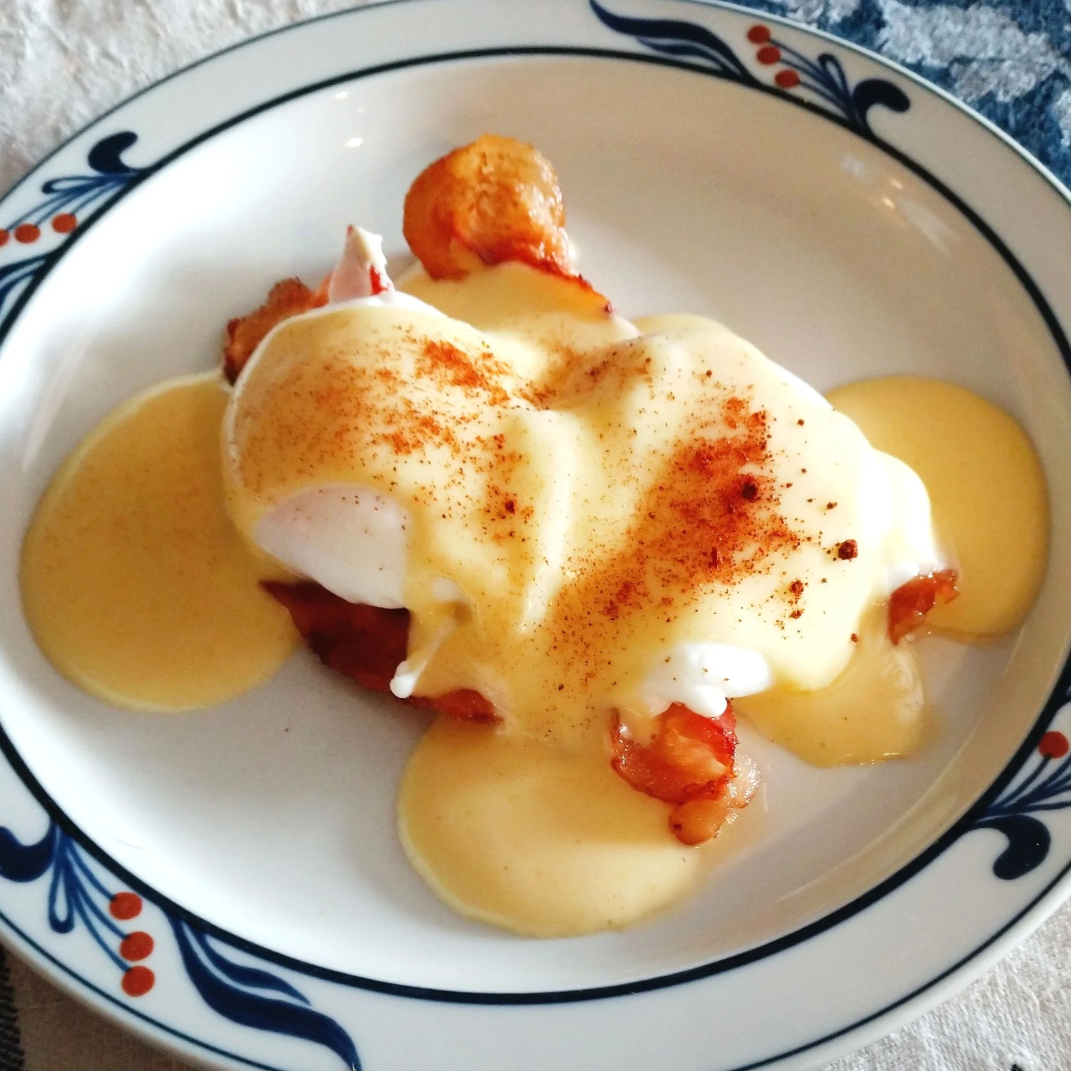 03-Eggs-Benedict.jpg
