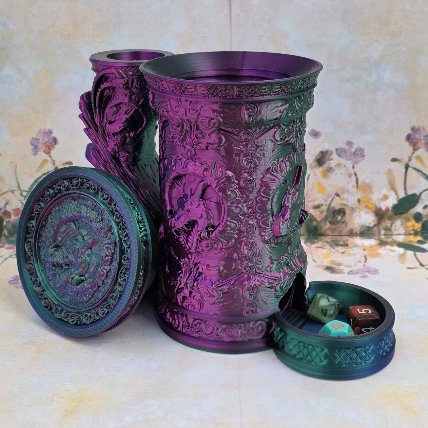 Dice Tower Tankyard with Lid and Detachable Tray