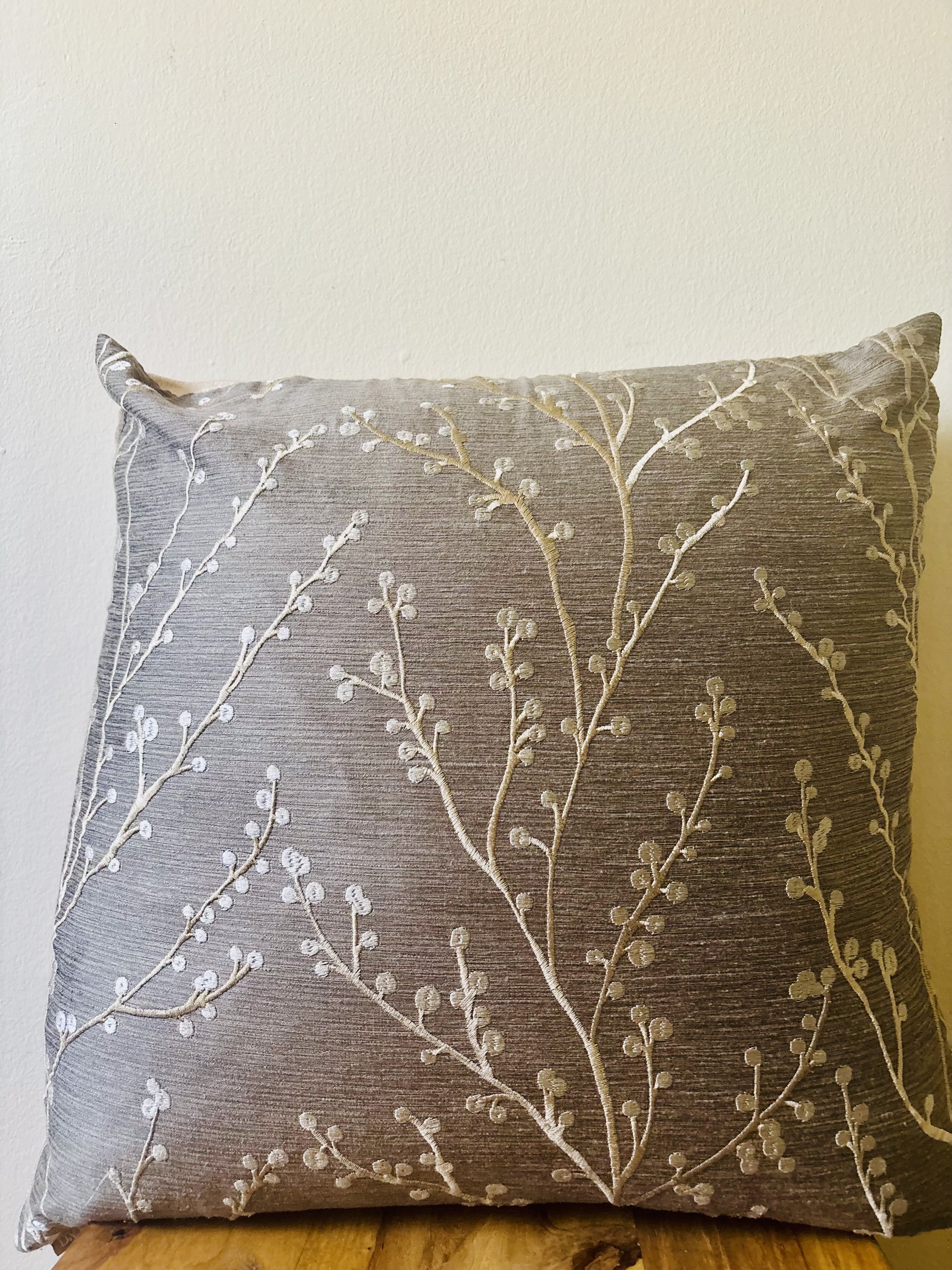 Pillow 4