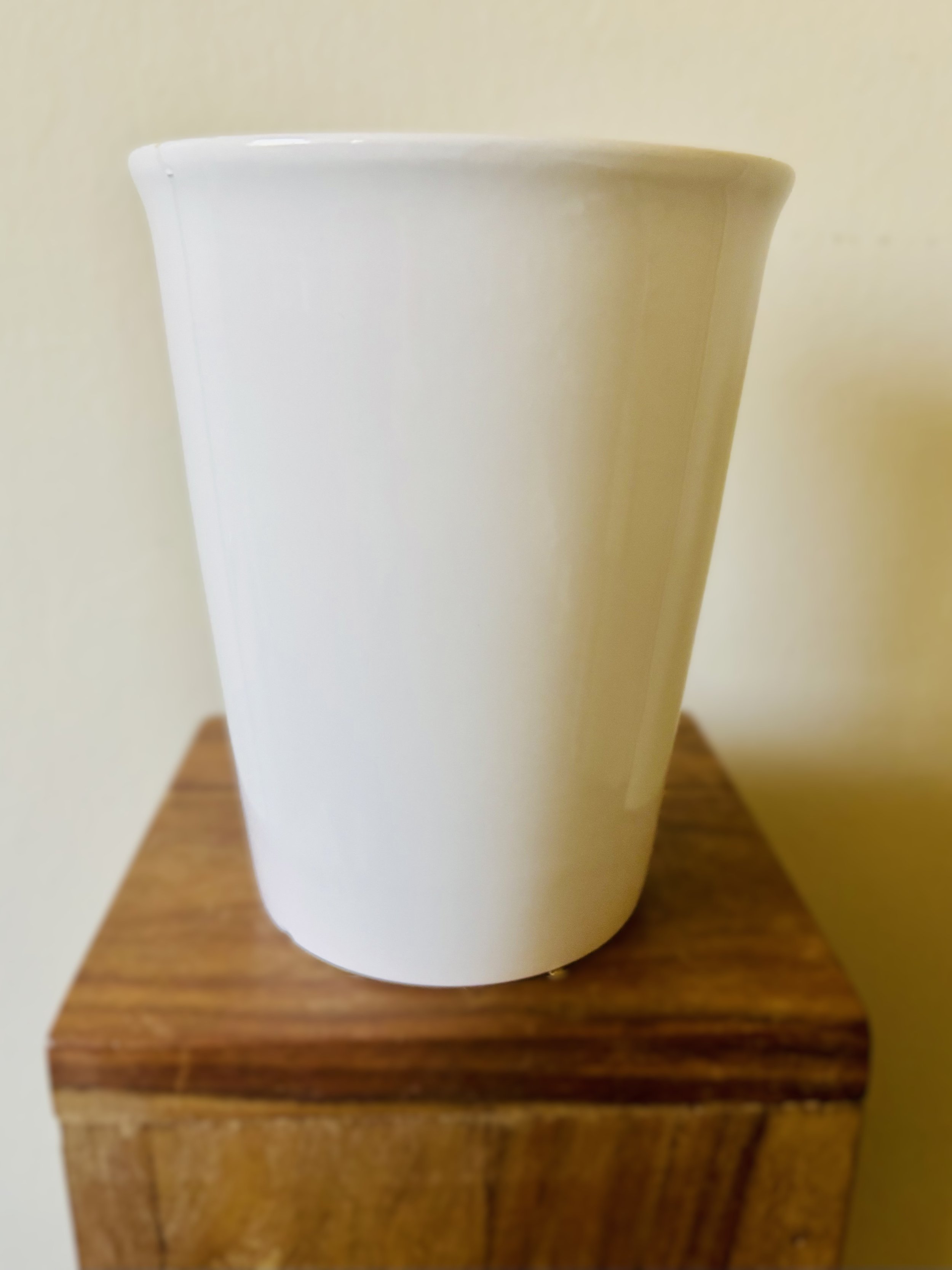 Vase 7