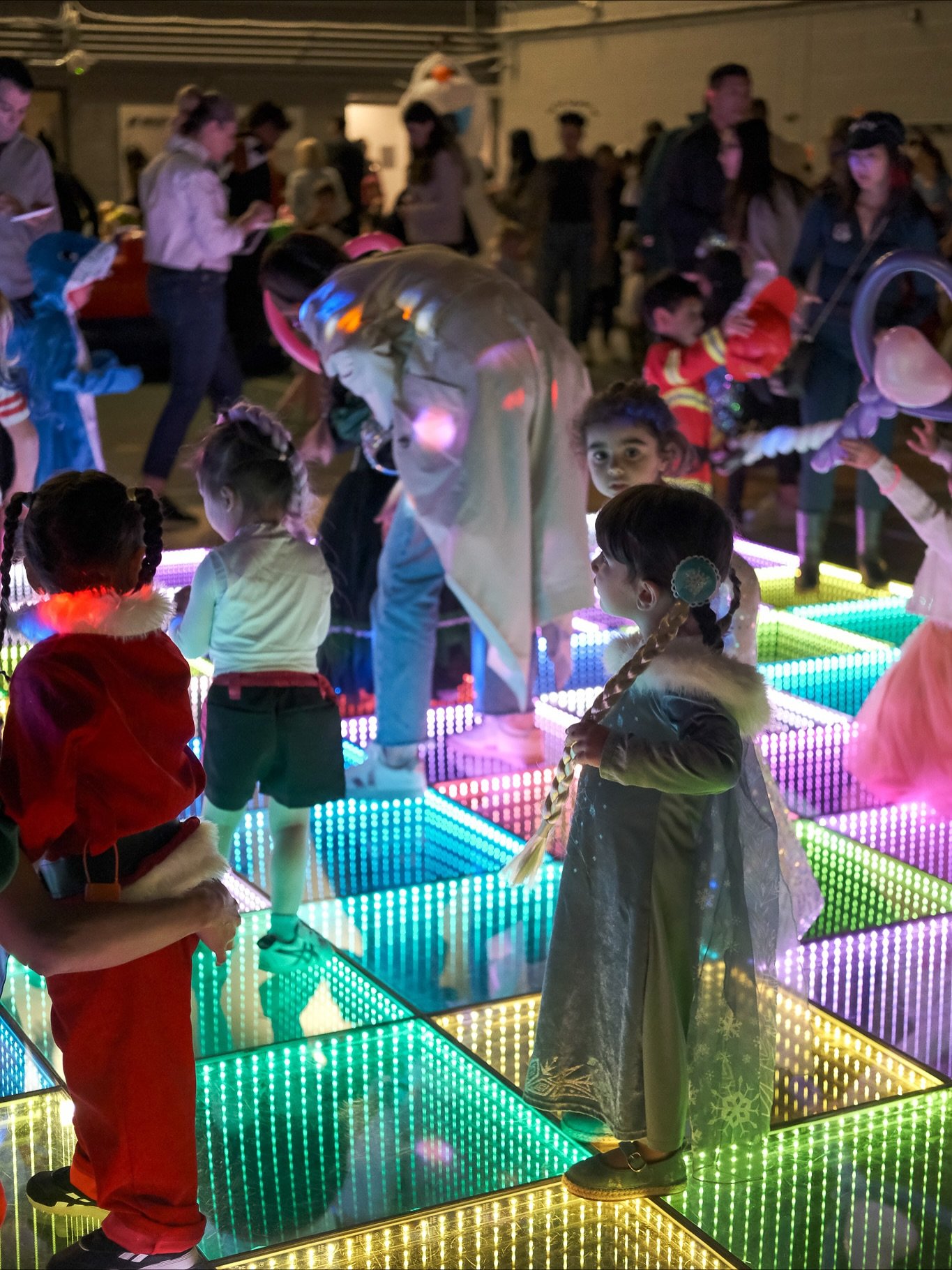 We hoped everyone had an amazing time at our Hollyween event, we loved seeing all your wonderful costumes and your Halloween spirit. It was a spooktacular time and we can&rsquo;t wait till next year!
.
.
#hollyburncountryclub #hollyburn #westvancouve