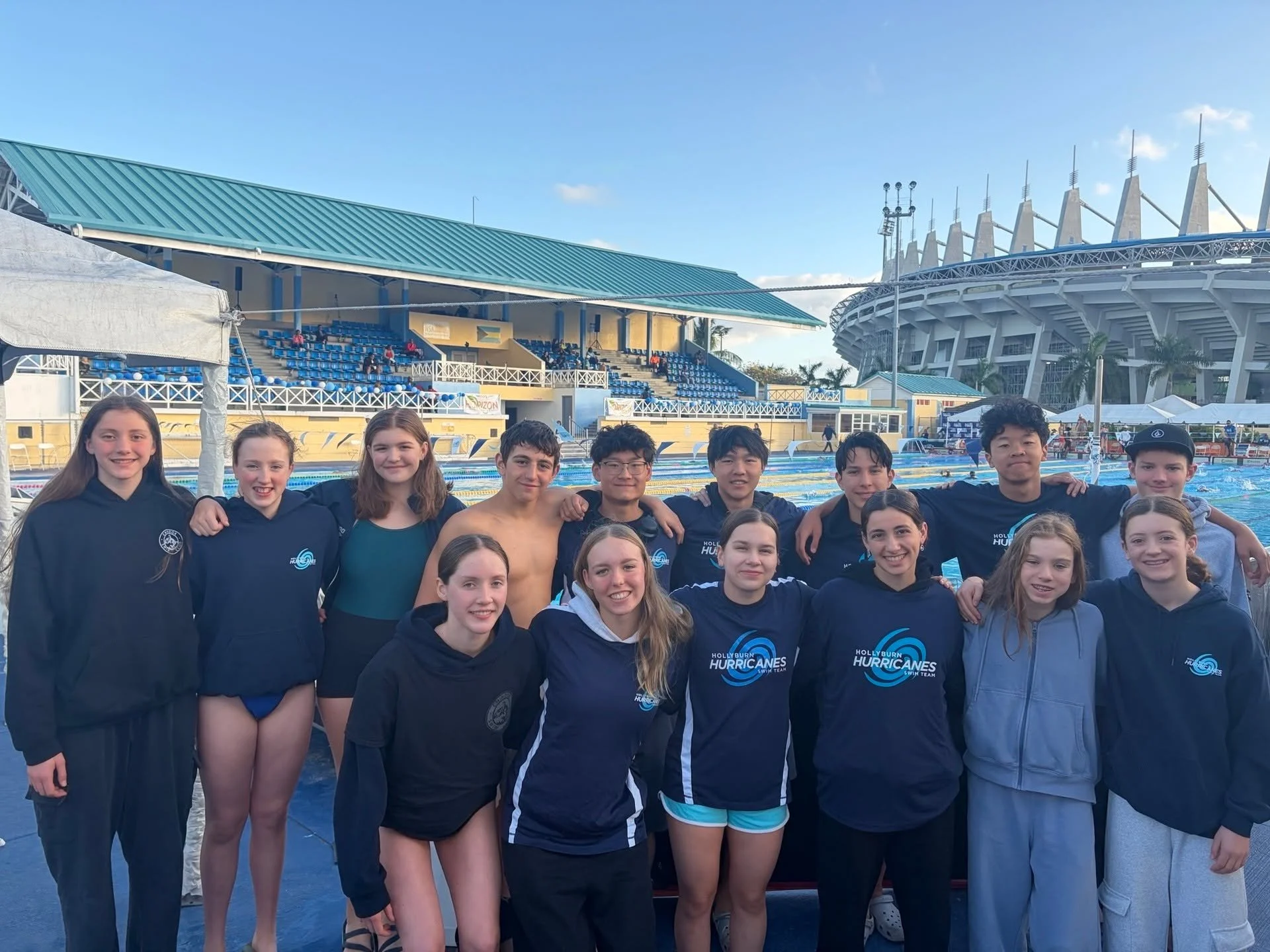 The Hollyburn Swim Team took their training to the Bahamas, combining focused sessions, team bonding, and some fun at the beach!
.
.
#hollyburnhurricanes #hollyburncountryclub #hcc #aclubforlife #westvan #countryclub #hollyburnswim