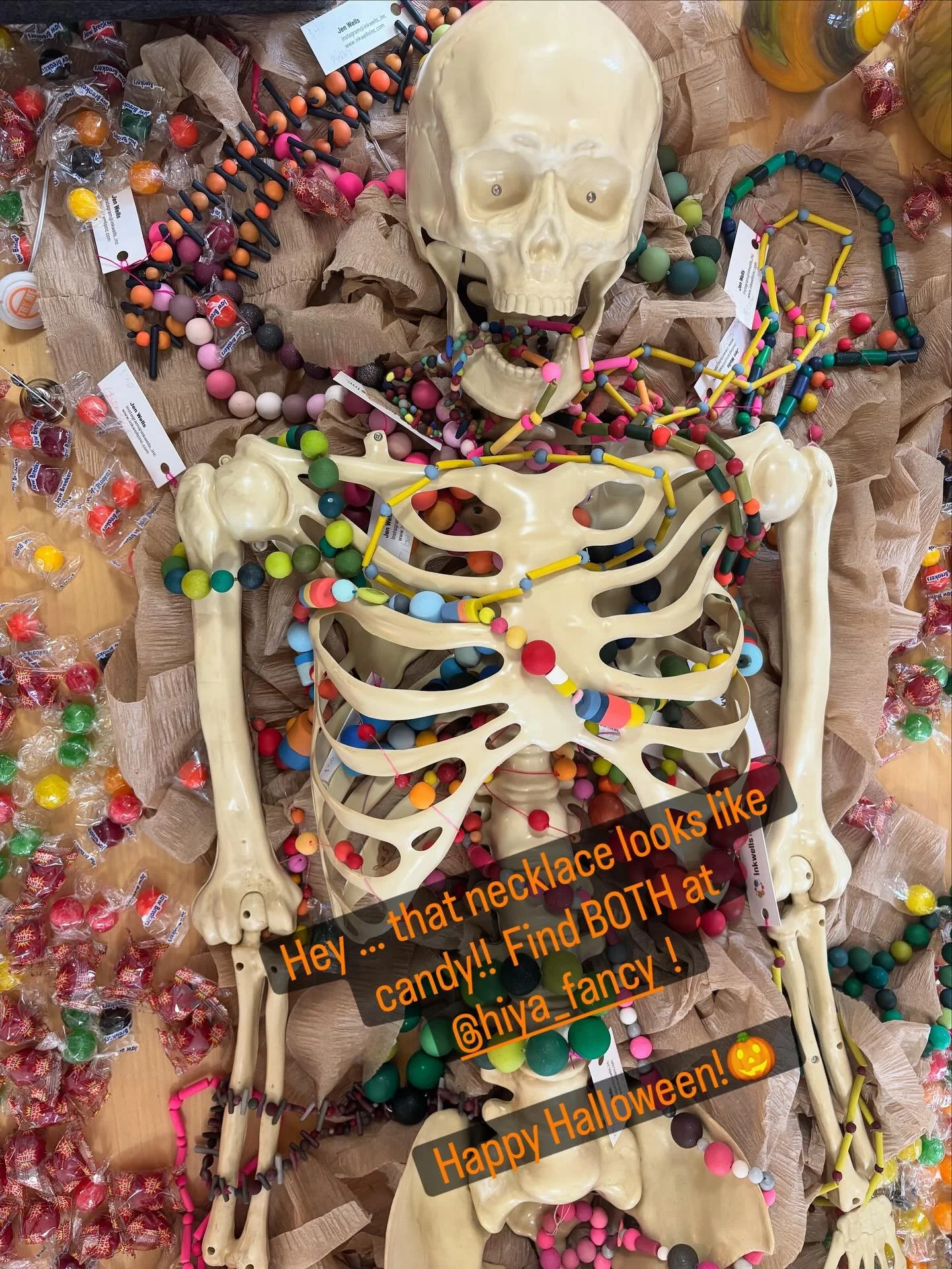 Take a look at a crypt-ful of fun @hiya_fancy!