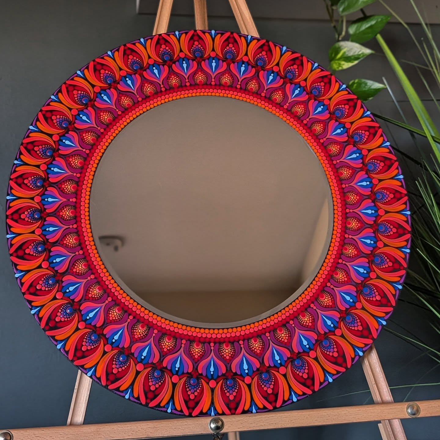 ✨🌿🏵️ This custom ordered warm sunset inspired hand painted mirror will be delivered to its new home today!🏵️ 🌿✨
.
.
.
.
#desertdotsartstudio #mandala #mandalamirror #bohemianart #eclectic #meditativeart #bohodecor #art #homedecor #mandalas #manda