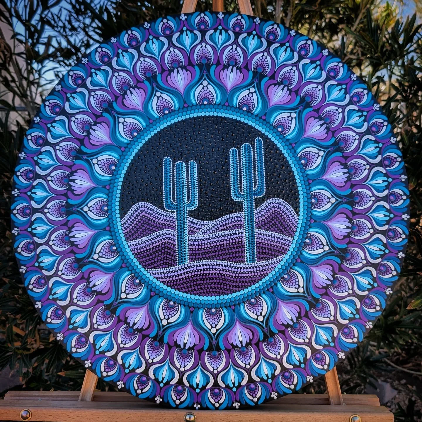 ✨🌿💙🪻💜🪻💙🌿✨
.
.
.
.
#mandalas #mandalaart #mandalapassion #art #desertart