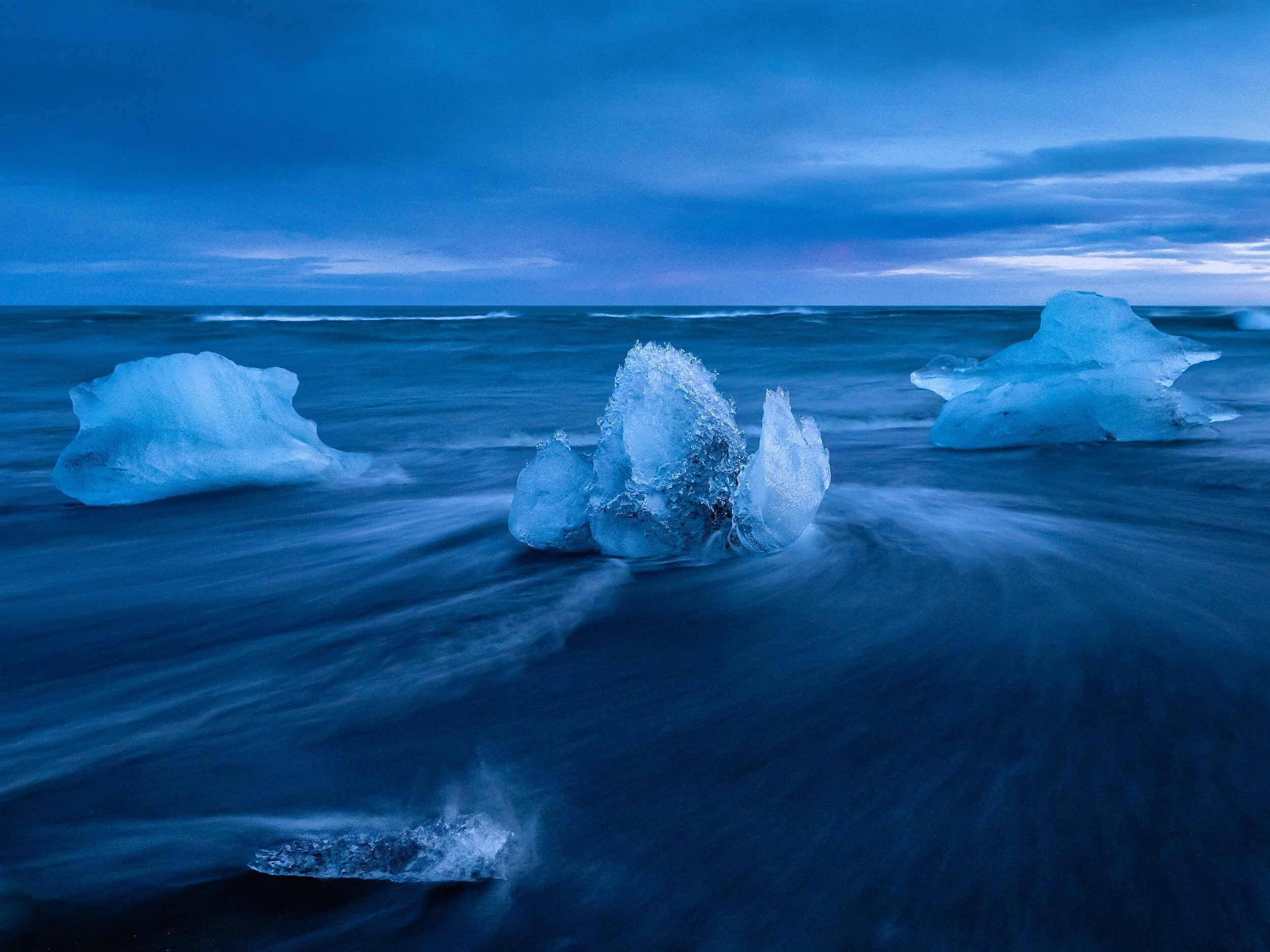 The Therapeutic Chill: Cold Plunge for Mental Health Recovery and Performance Enhancement