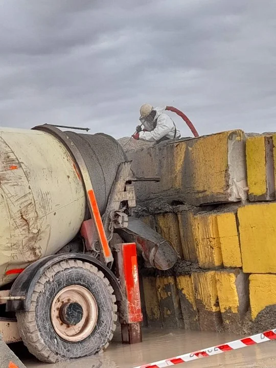 HIGH PRESSURE CLEANING