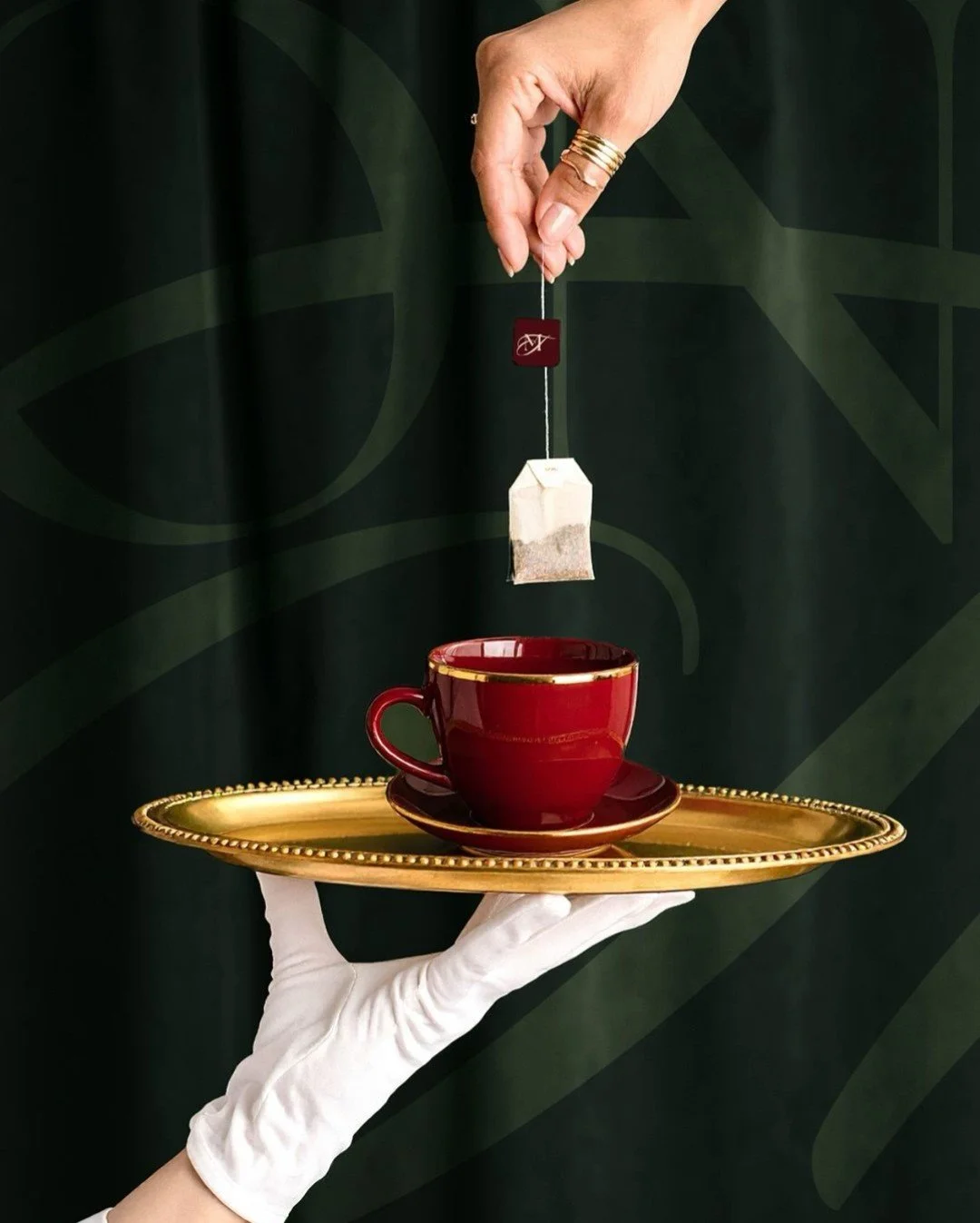 𝗦𝗲𝗿𝘃𝗶𝗻𝗴 𝗹𝘂𝘅𝘂𝗿𝘆 + 𝗮 𝗹𝗶𝘁𝘁𝗹𝗲 𝗱𝗿𝗮𝗺𝗮. ☕️✨
𝗧𝗲𝗮 𝗶𝘀 𝗽𝗼𝘂𝗿𝗲𝗱, 𝗽𝗶𝗻𝗸𝘆 𝗶𝘀 𝘂𝗽, 𝗮𝗻𝗱 𝘁𝗵𝗲 𝘃𝗶𝗯𝗲 𝗶𝘀 𝗺𝗮𝗶𝗻 𝗰𝗵𝗮𝗿𝗮𝗰𝘁𝗲𝗿 𝗼𝗻𝗹𝘆.

#TeaTime #AfternoonTea #TeaLovers #LuxuryAesthetic #QuietLuxury #TeaCup #