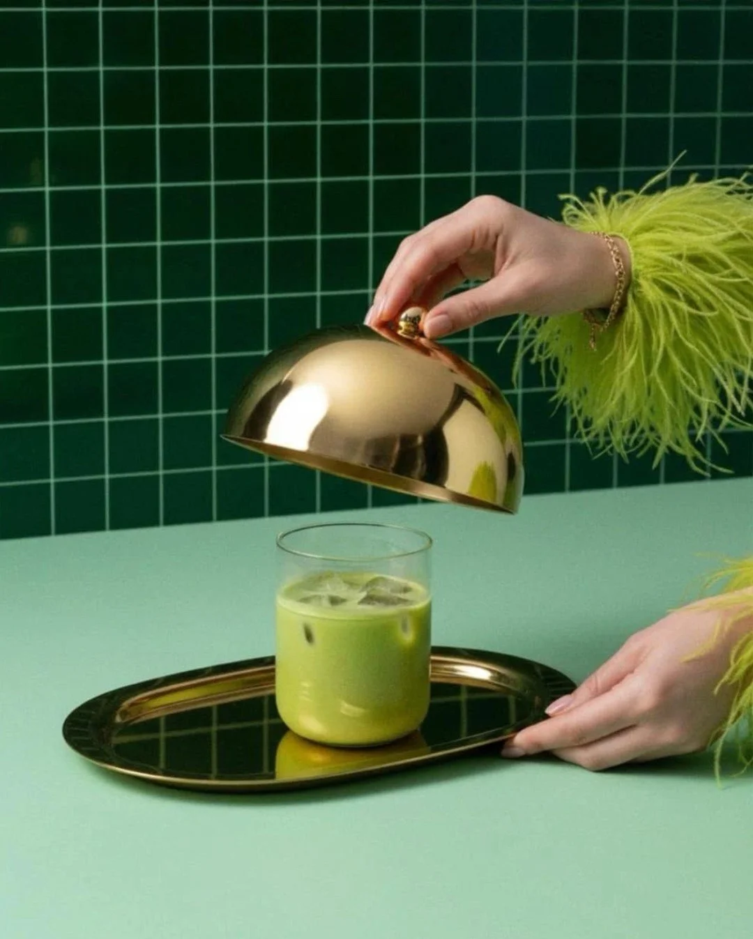 A little green luxury. Smooth matcha, chilled to perfection, and served with a touch of elegance.

#MatchaAesthetic #MatchaMoment #MinimalLuxury #GreenVibes #MatchaCulture