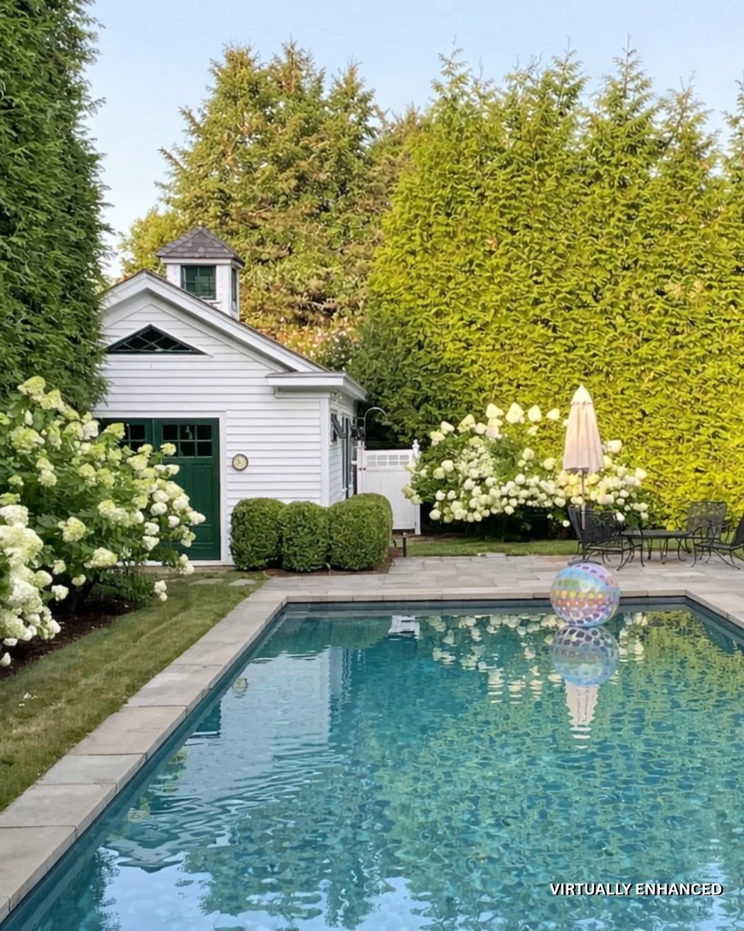 What&rsquo;s better than summer in Sag Harbor? ☀️ Four years strong! C&amp;L were one of my very first referrals from @thecorcorangroup , and every summer since, they&rsquo;ve trusted me and Corcoran to help them find the perfect escape from NYC for 