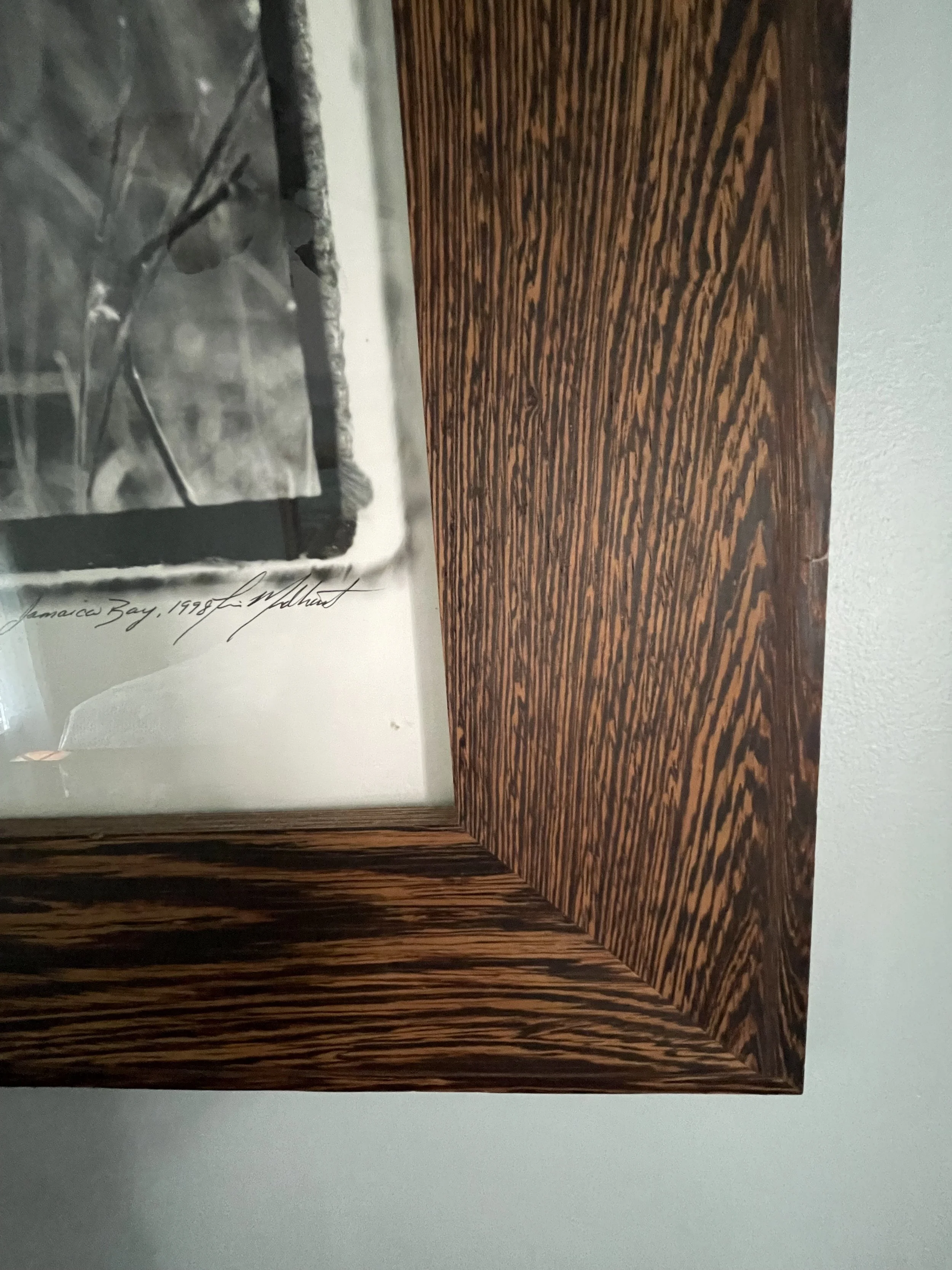 Wenge frame.jpg
