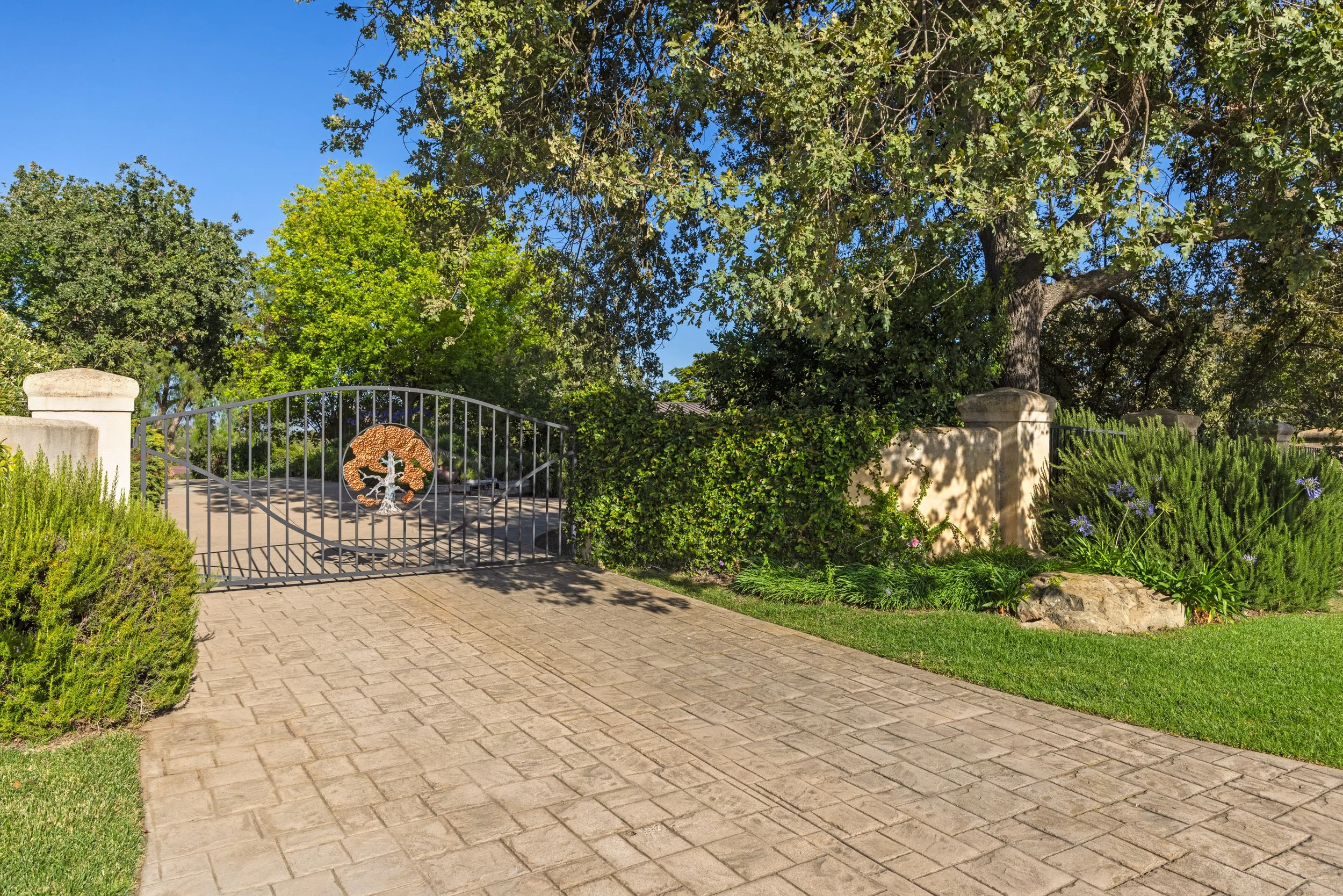 1626 Sky Dr Web-36.jpg