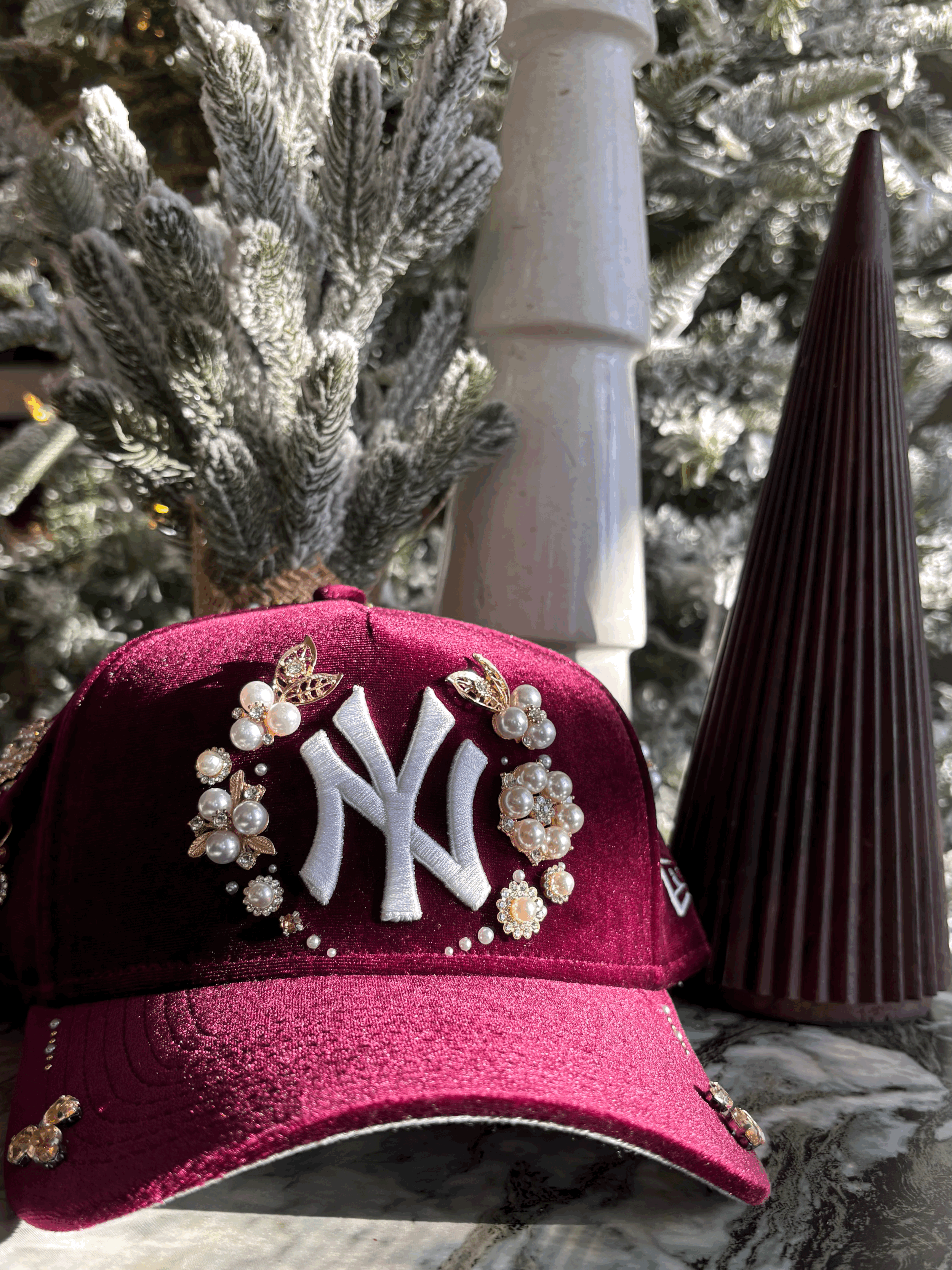 NY Yankees Velour Royale - Wine