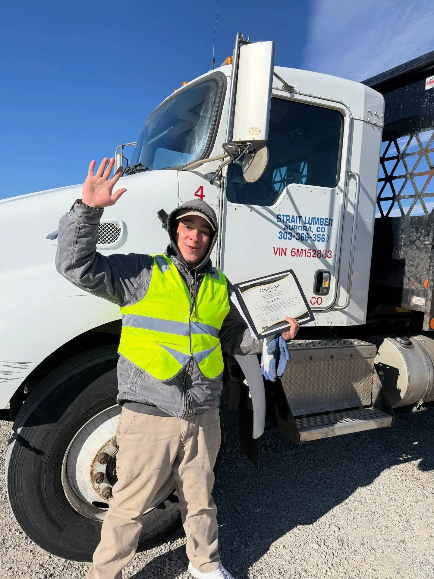 Congrats to Aaron from Straight Lumber for completing his Entry Level Driver Training with us! #drivepointcdlacademy