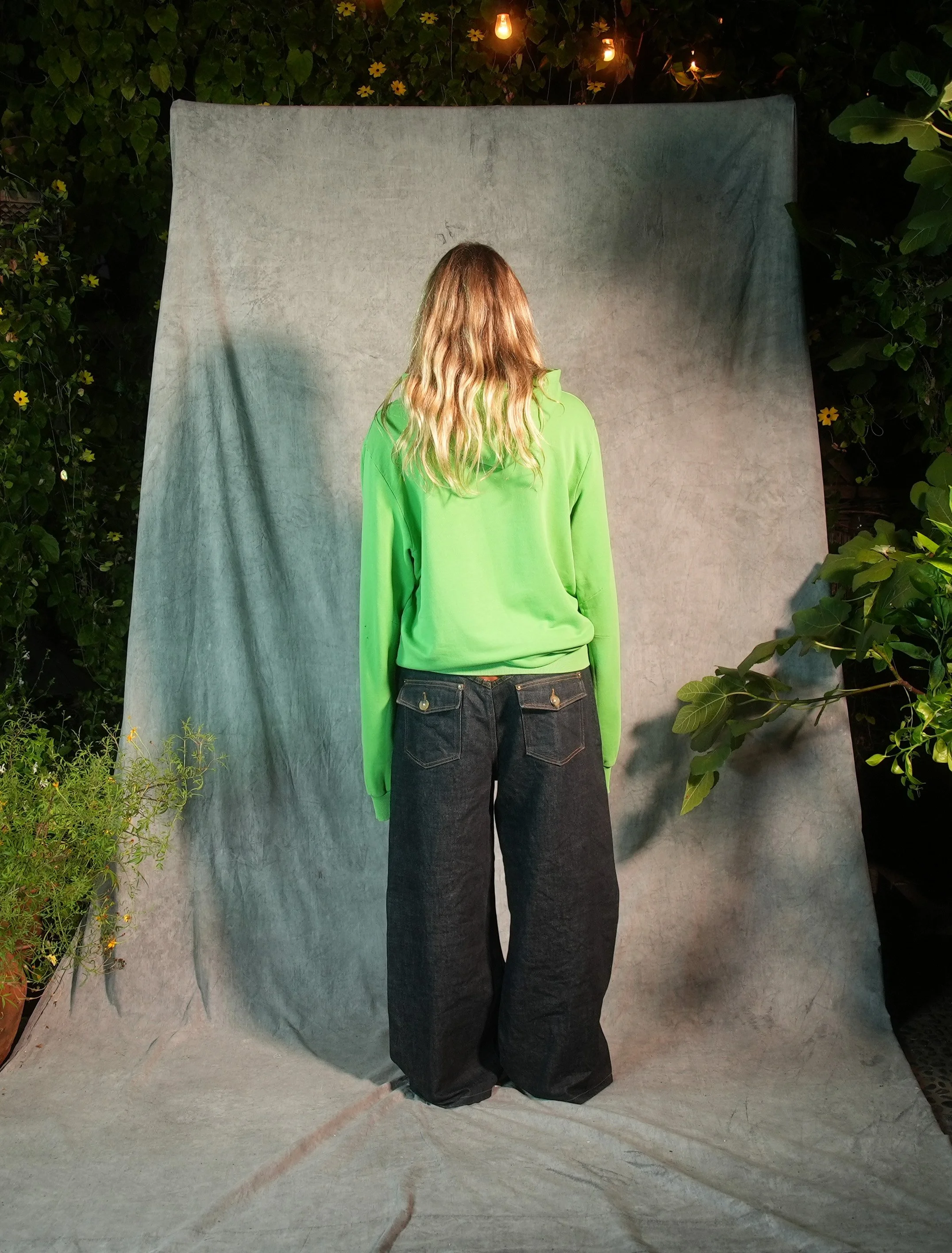 RL067BACK_OLIVIA.jpg