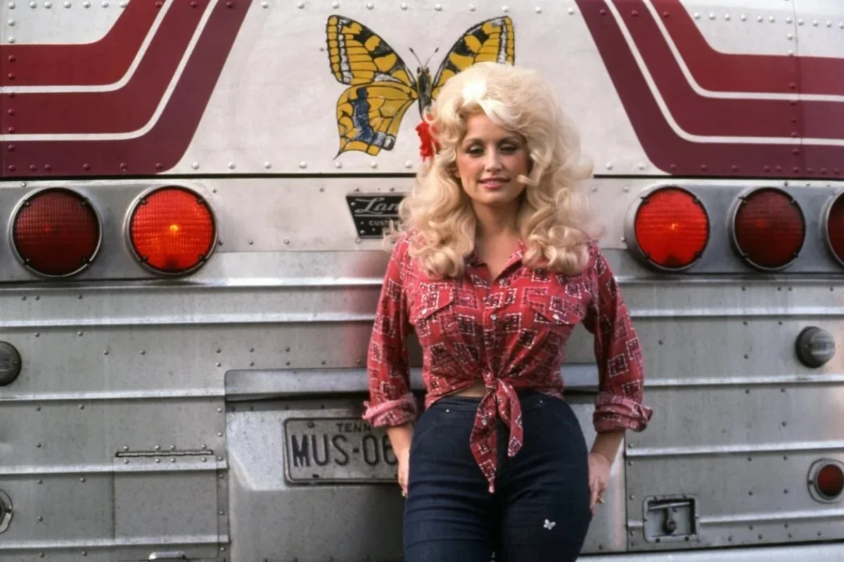 Dolly Parton - Here You Come Again
