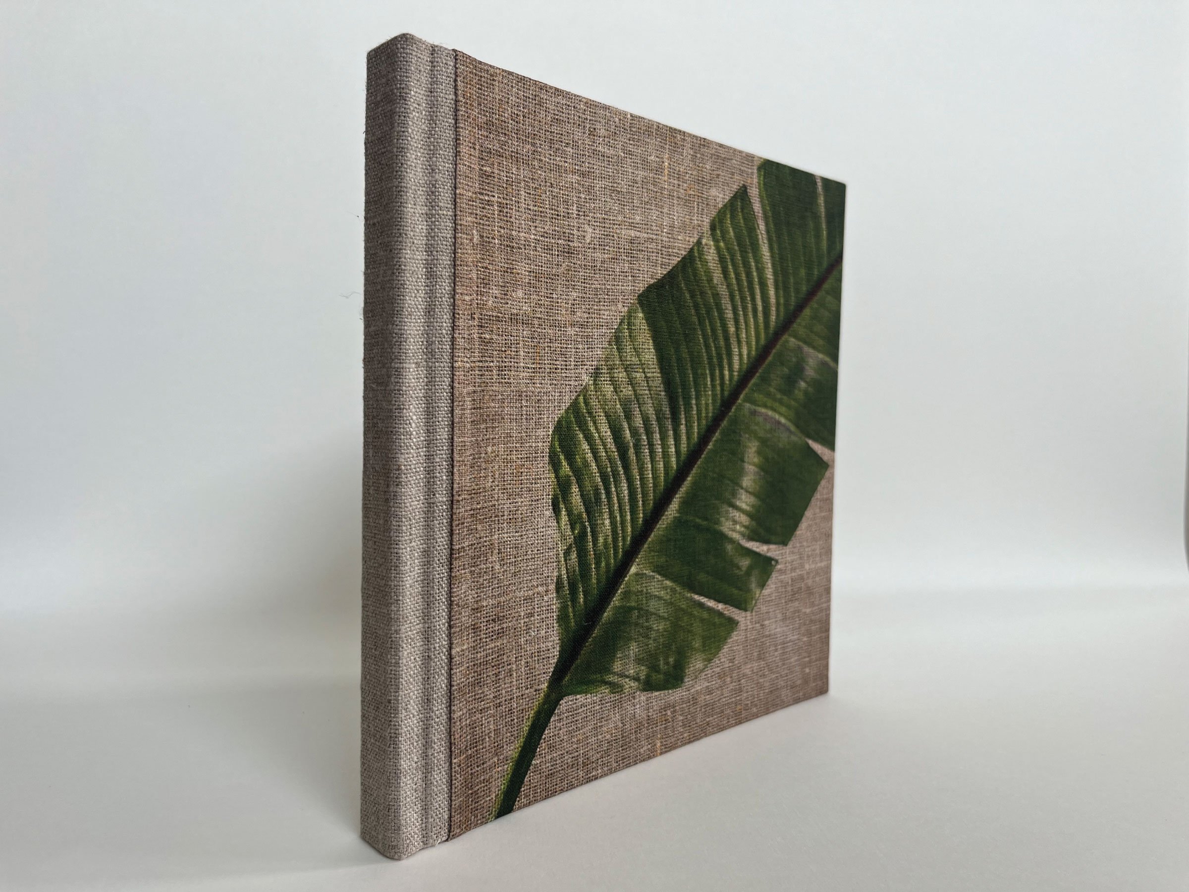 Leaf2.jpg