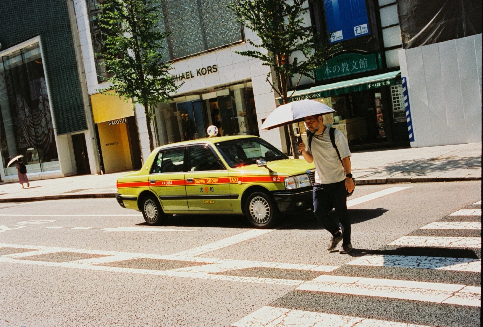 R1-08817-0036.jpeg
