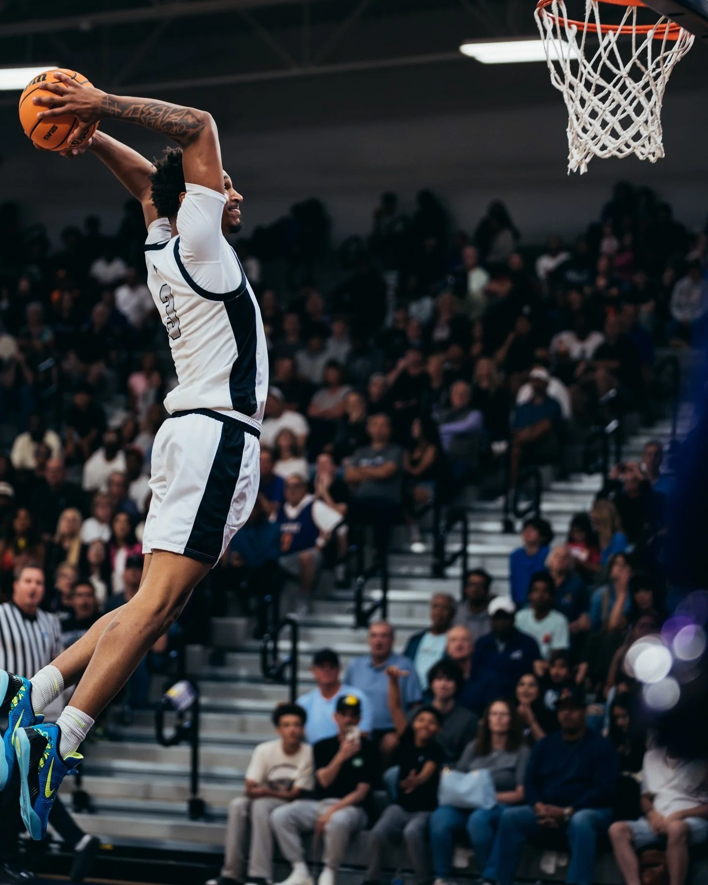 @millenniumbasketball doing big things yesterdays game. @_cameronholmess 

📸: @vivsvividmedia