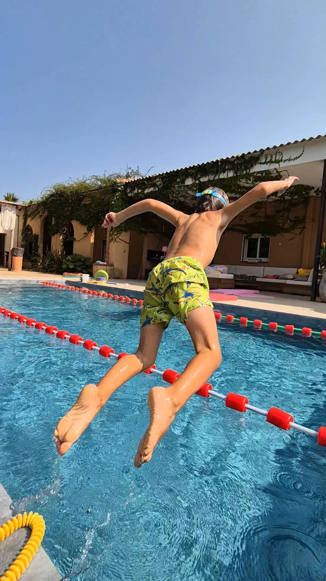 CN - CPROJ - Saut dans l'eau.jpg