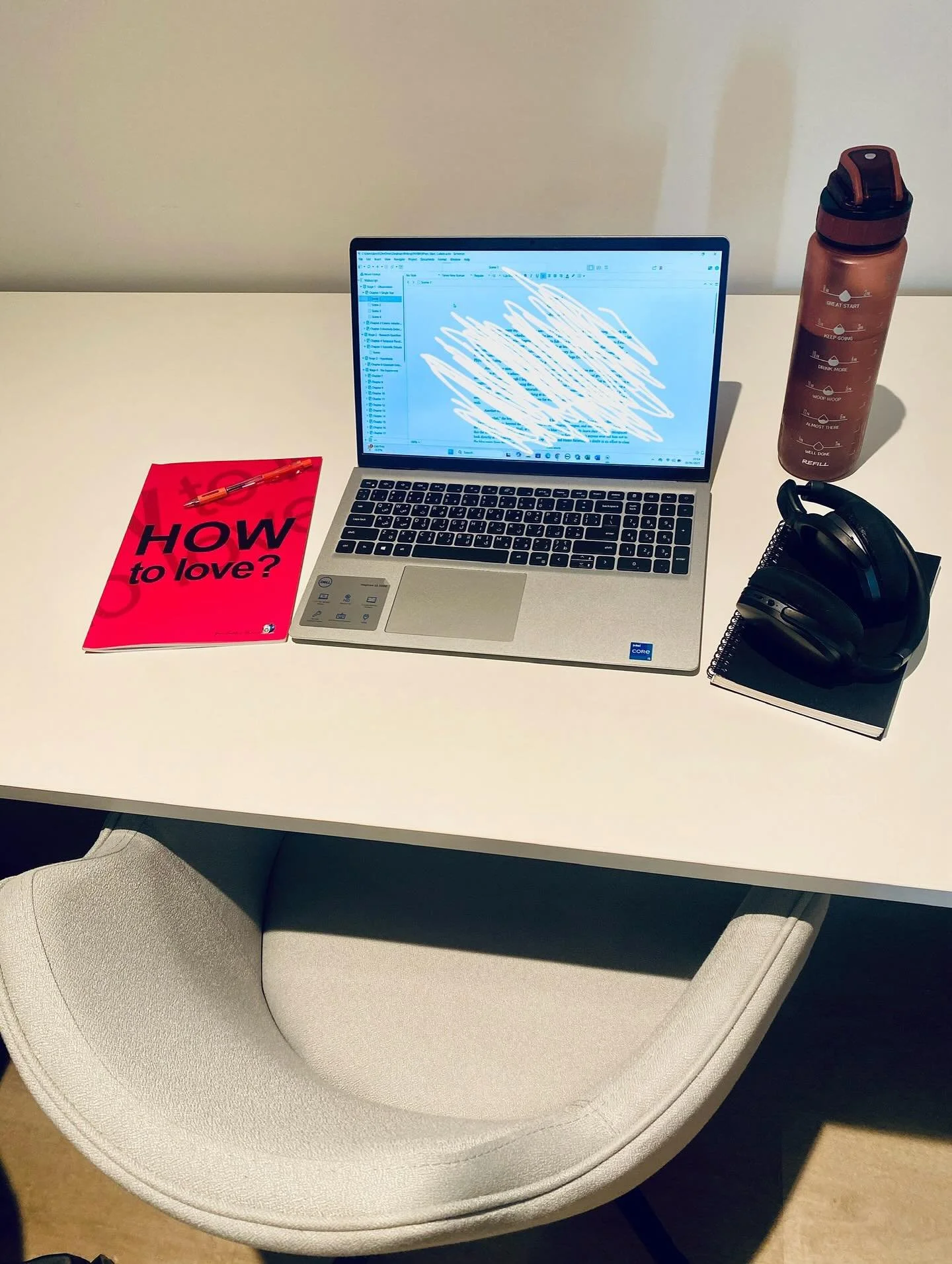 Finally back to the desk 🥰

After some time away from the first draft, moving to the far side of the world, and starting a new job, I&rsquo;ve been itching to get stuck in to this story again!

Vibes: 🌟🔭🪐🪄👩🏼&zwj;💻🧑🏻&zwj;💻🌍💖⏳⏱️

#writers 