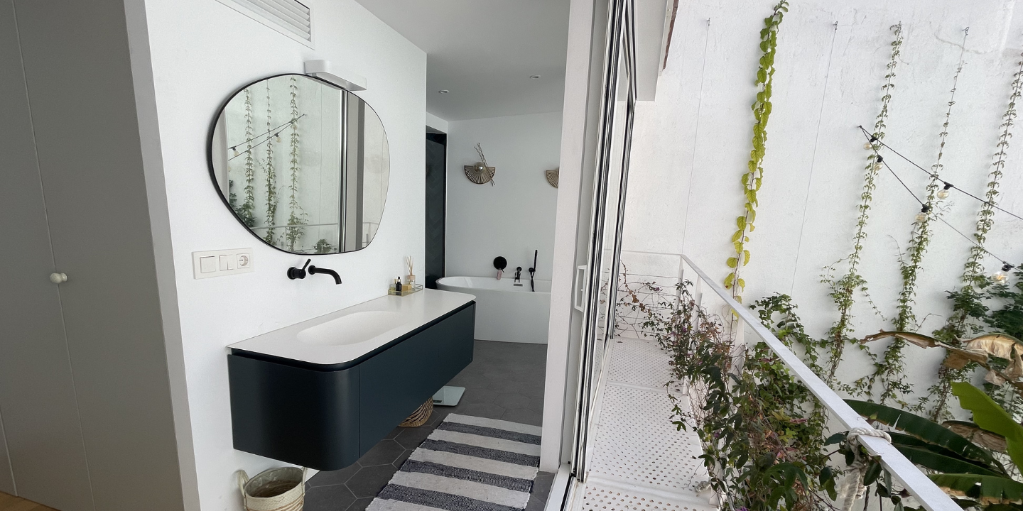 avila lobby room and tv room (5).png