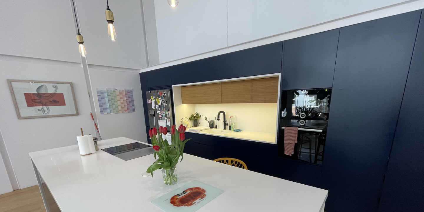 avila kitchen and salon.png