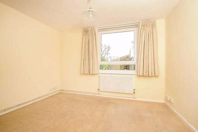BEDROOM.jpeg