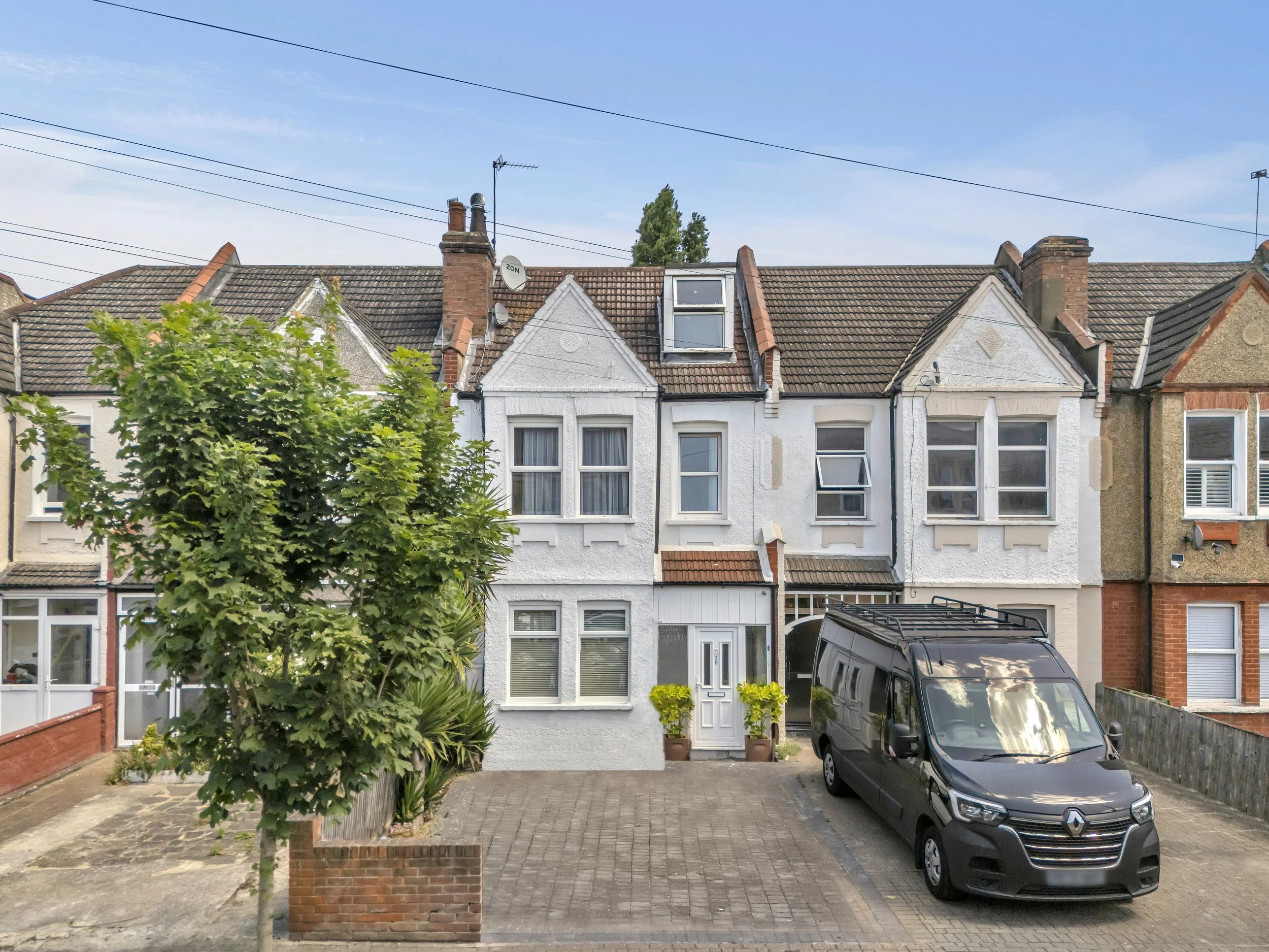 Longley Road, SW17 9LA