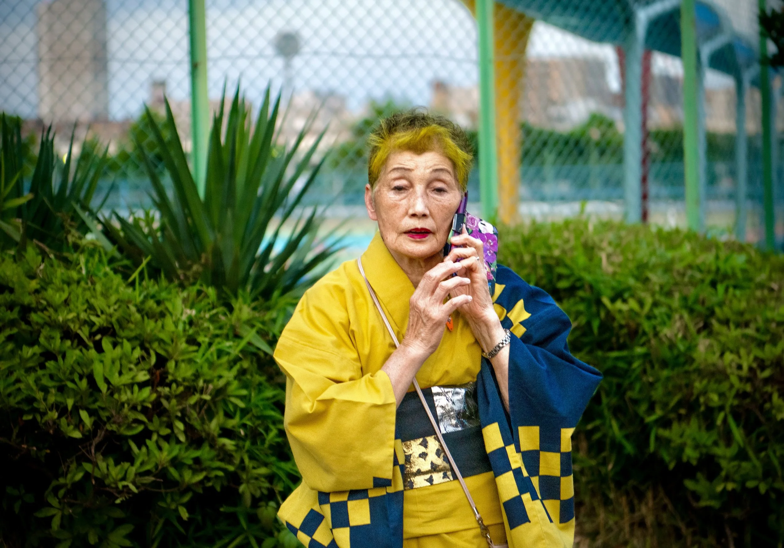 yellow kimonoo lady asakusa.jpeg