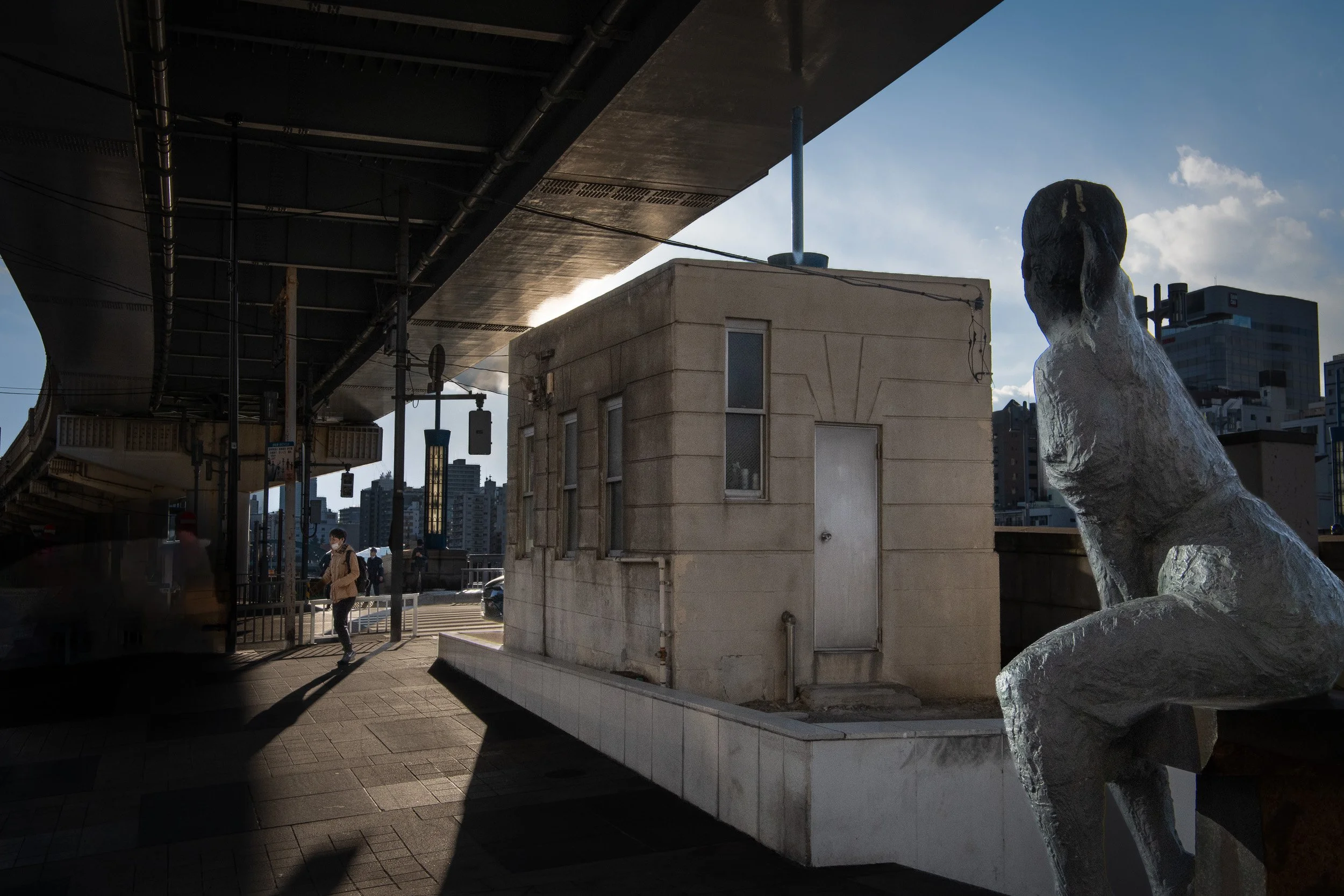 asakusa statue 1 clr reedit 12 28 24.jpeg