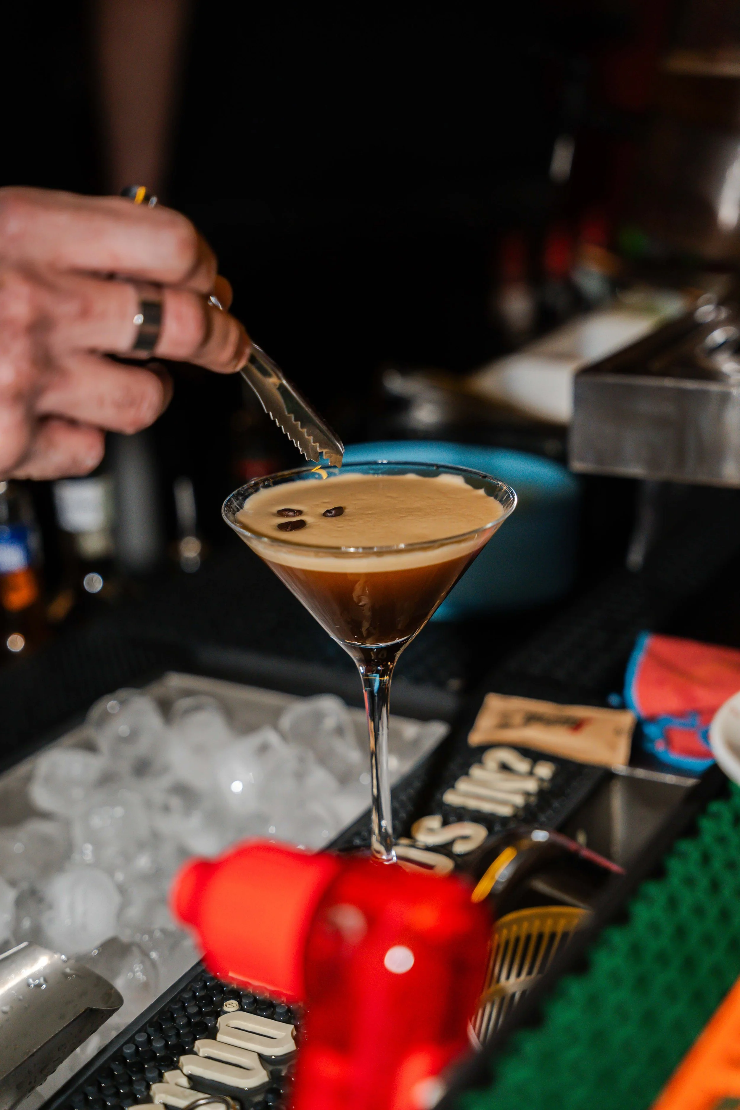 red garter-and reach-jan-web-150.jpg