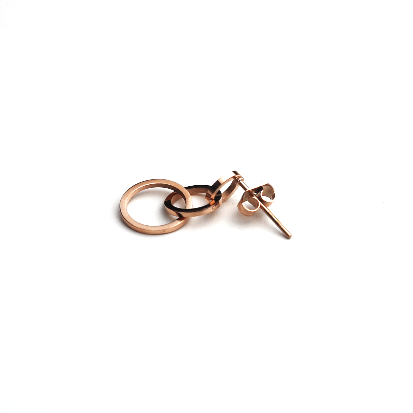 A single gold stud earring with a chain design on a white background.