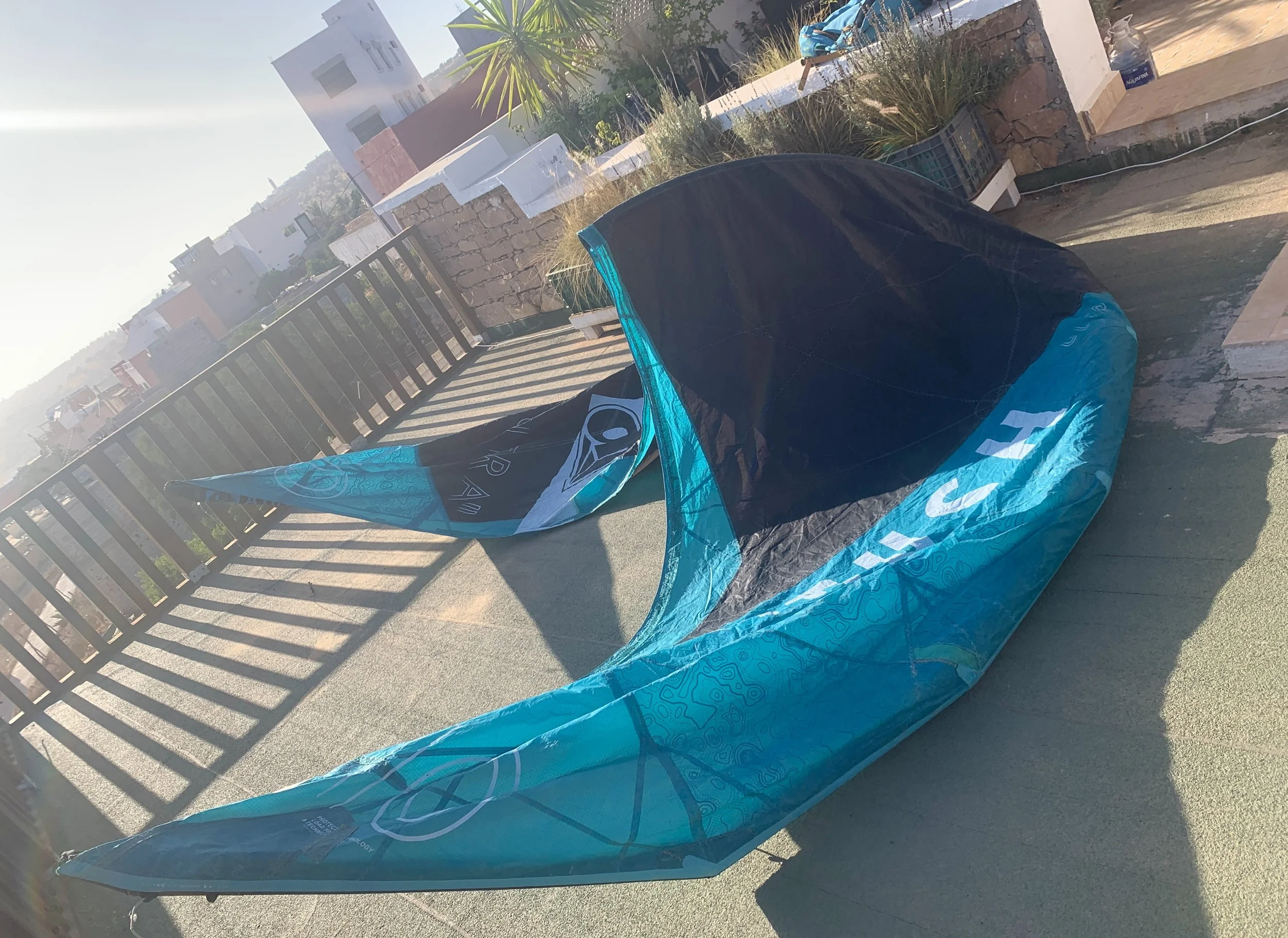 kitesurf airush right profile.jpg
