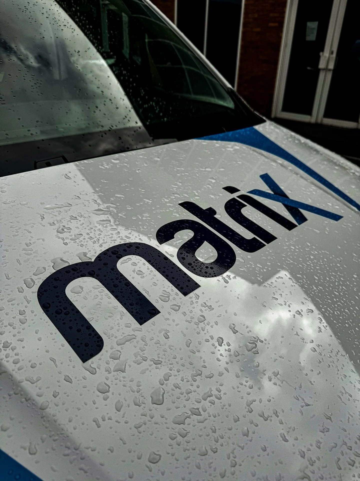 The rain might have descended after that glorious bank holiday, but the Matrix team are out and responding to your calls across the UK. 🇬🇧🚐
Whether it&rsquo;s a biohazard decontamination, commercial cleaning in a car showroom or even helping tenan