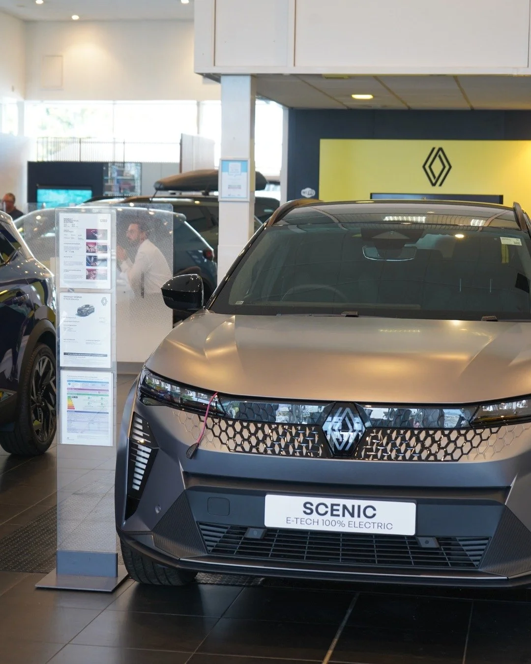 Shine Matters. In the prestige automotive sector, the showroom is your brand's first impression. We deliver the immaculate standards needed for a flawless customer experience. 
➡️ Get a bespoke quote today! 📞 0333 900 8884

#AutomotiveCleaning #Show