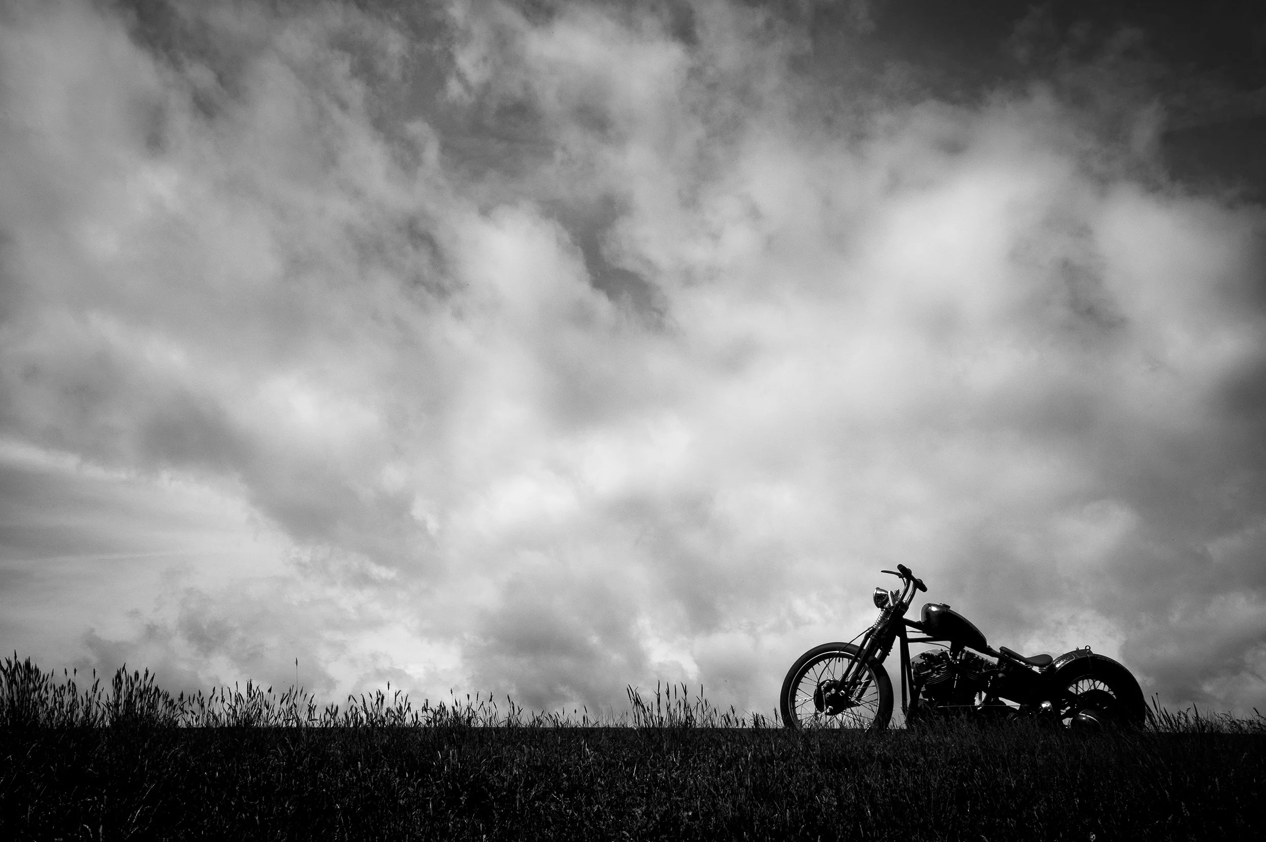 Trey_Winslow's_ShovelHead_Riding_B&W-17.jpg