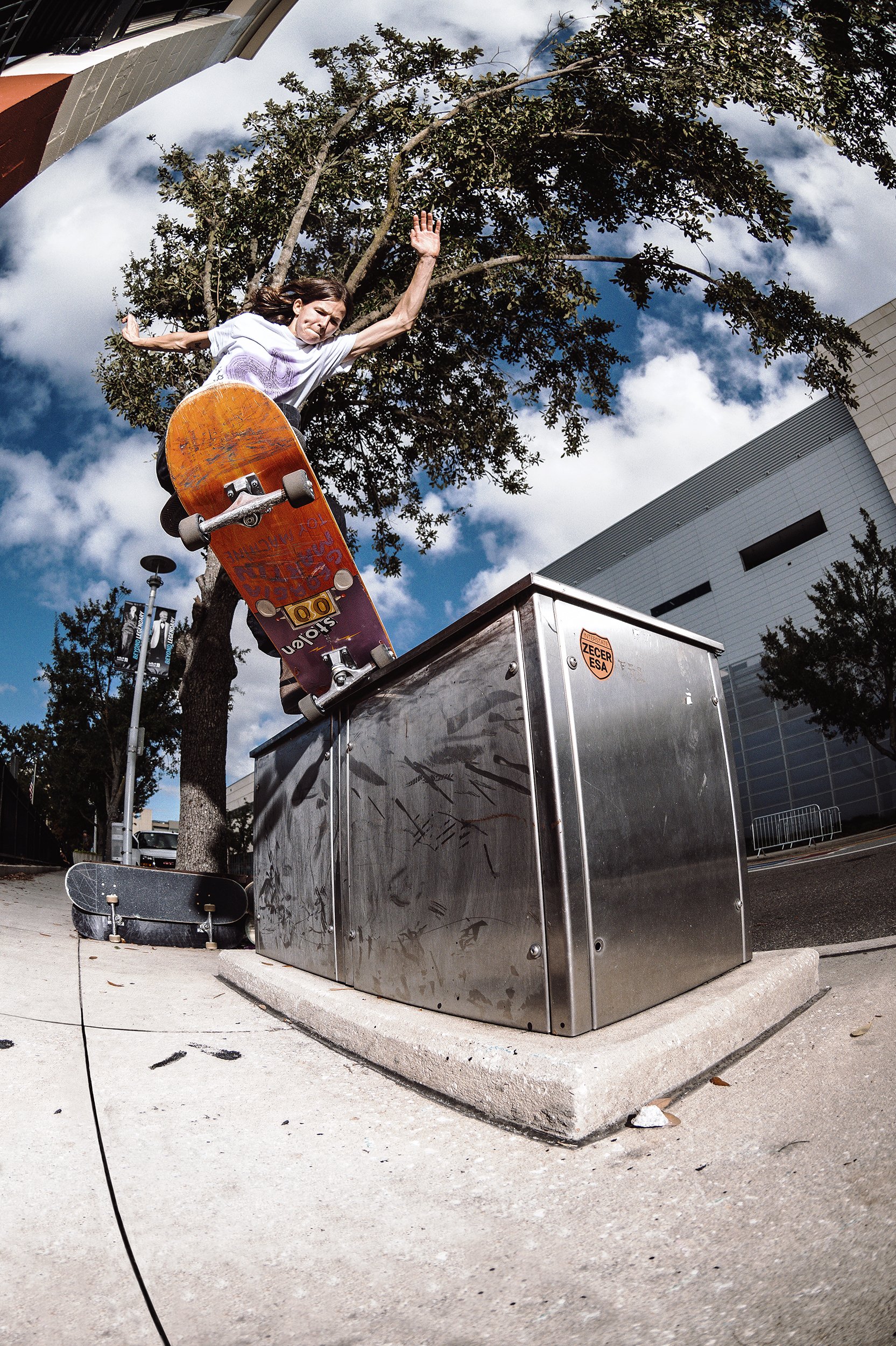 Georgia_Martin_Front180_NoseGrind.jpg