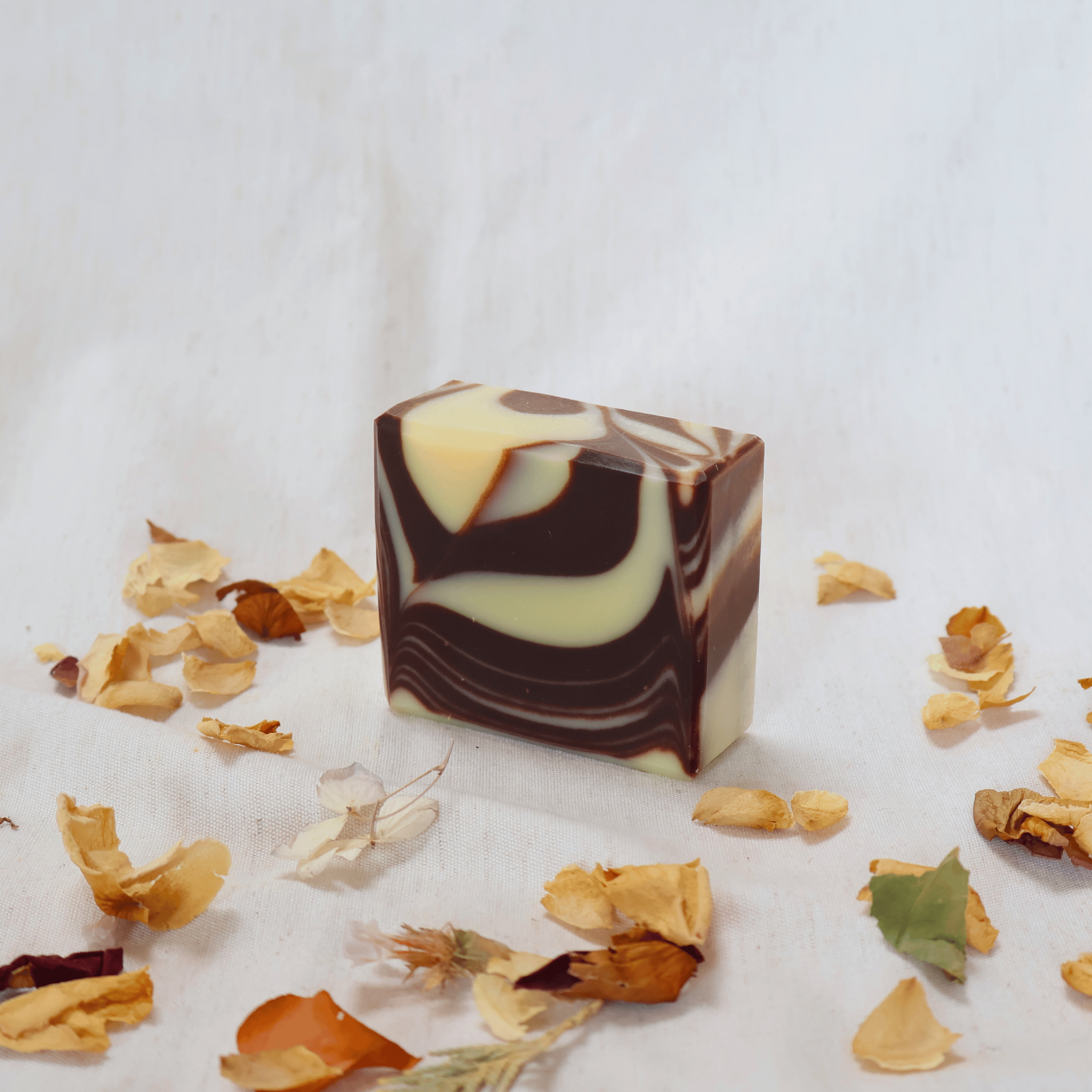 Handmade_natural_cocoa_mint_soap_bar.png