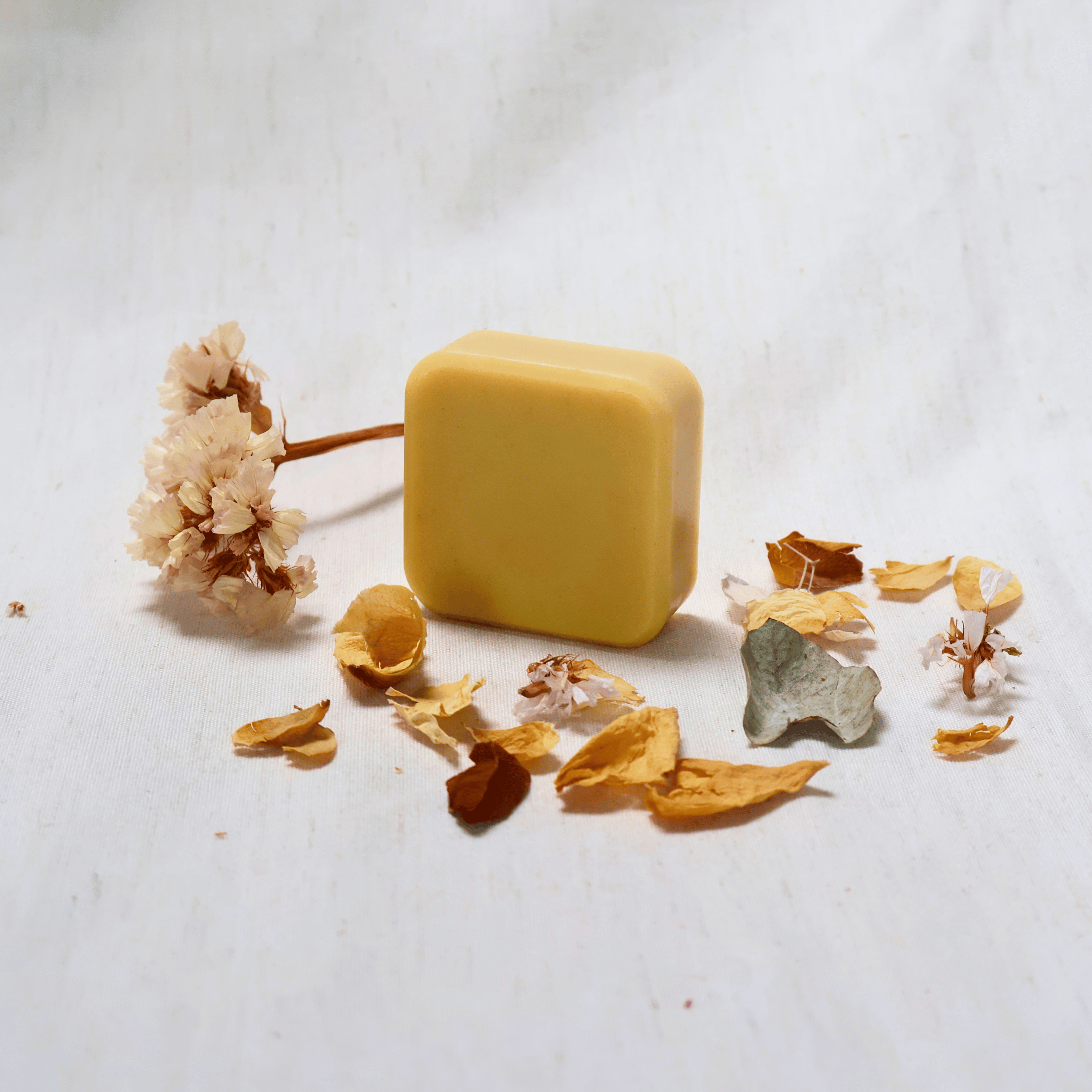 handmade_mini_soap_bar_orange_geranium.png
